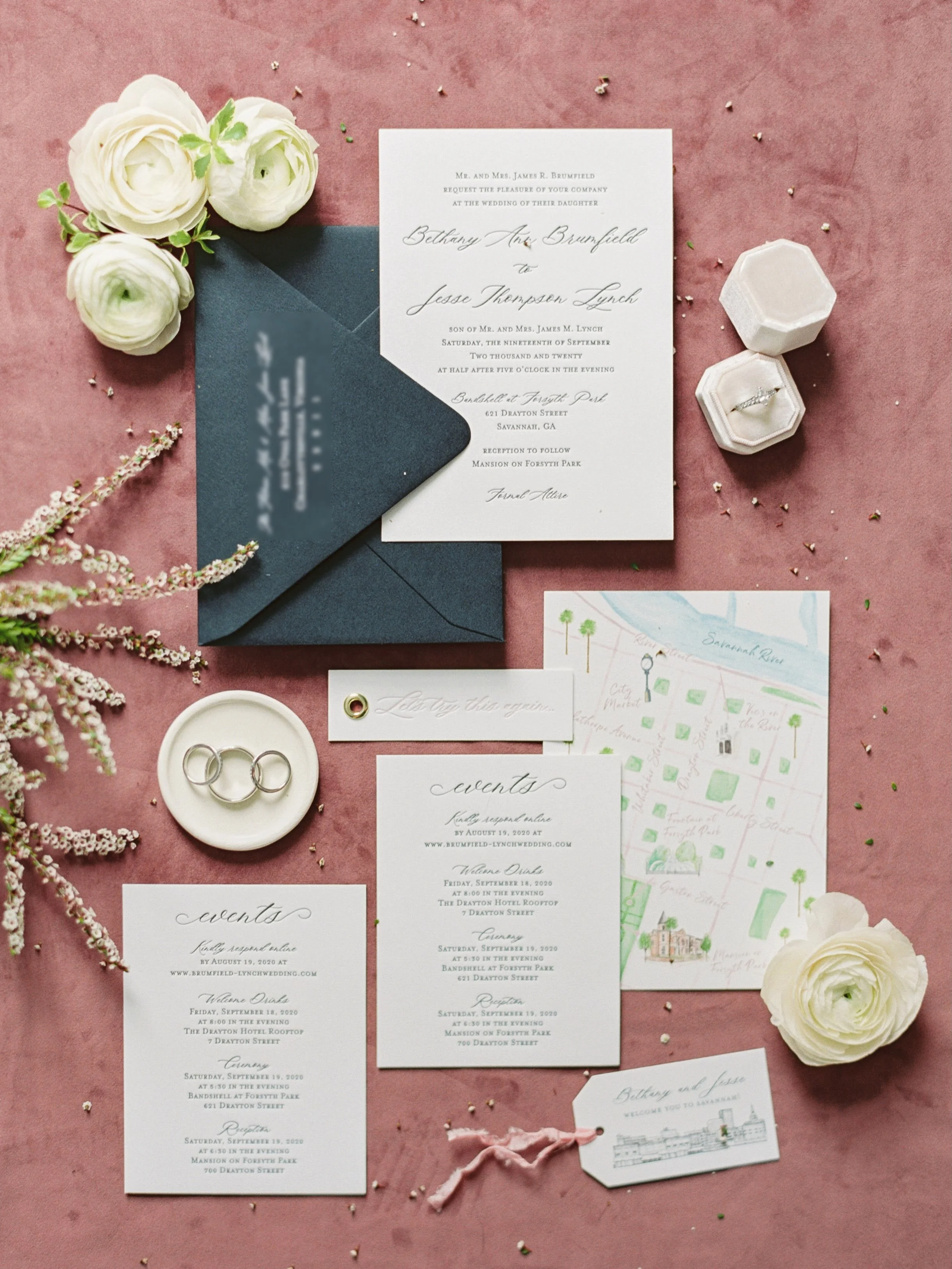 A Savannah wedding, told through the details. 🤍
For Beth + Jesse&rsquo;s September celebration, the Sloan Suite became the starting point for a stationery story inspired by the city hosting their wedding.

From the soft script and deep blue envelope