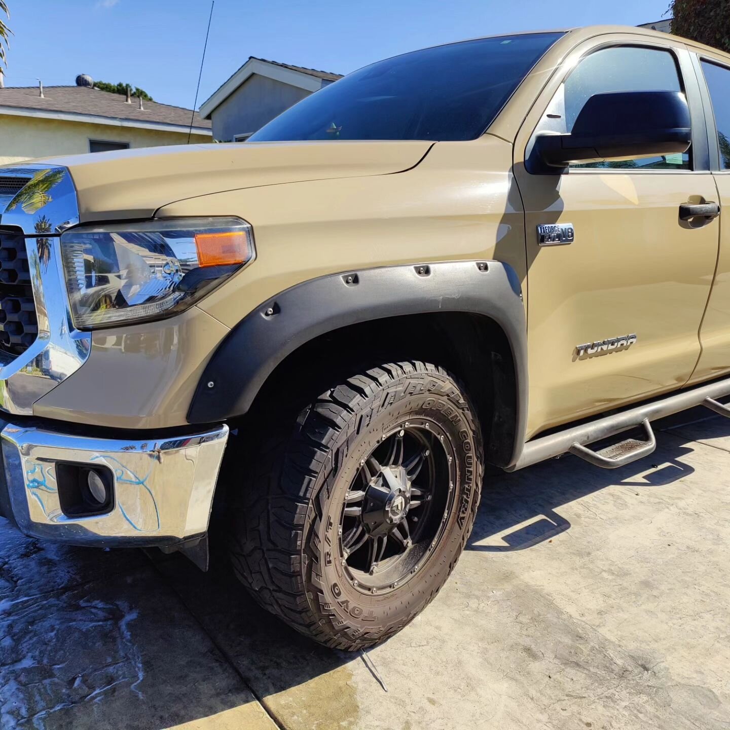 A Full Detail done on a Tundra V8, Took a Long Time to finish but such beautiful results! Book your next detail now!
.
.
.
.
.
.
.
.
#detailing #carwash #tundra #polish #detail #details #beforeandafter #longbeach #localbusiness #cardetailing #truckde