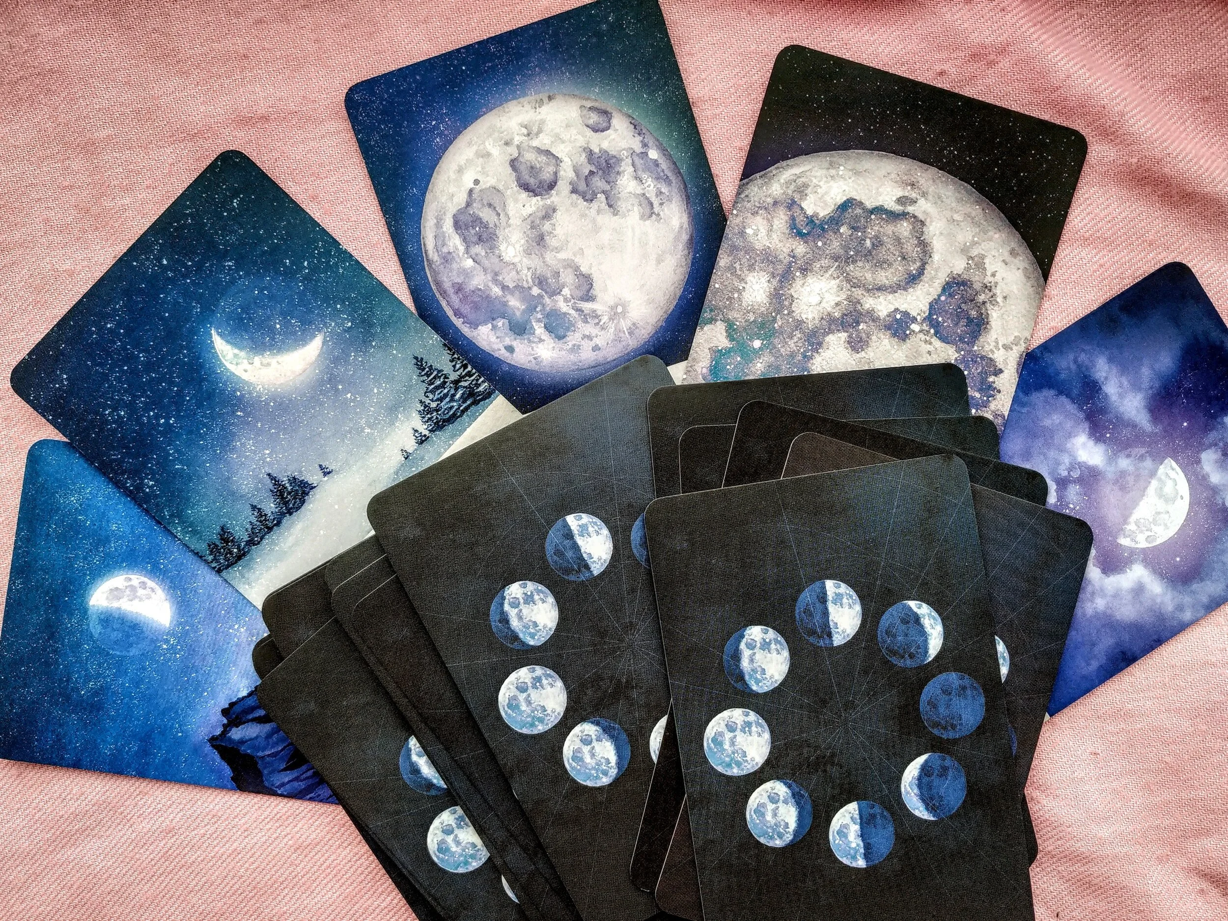 How to use oracle cards as writing prompts