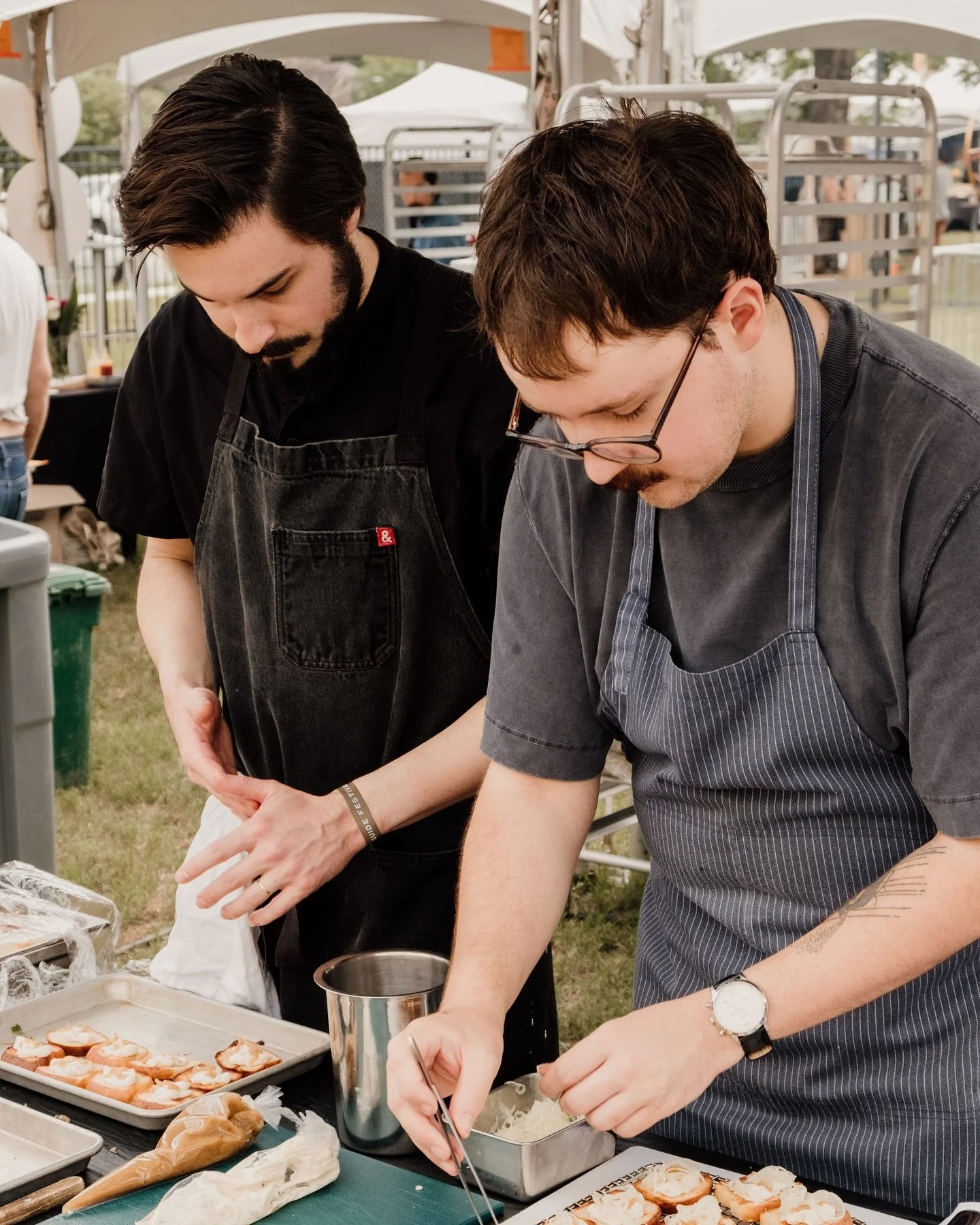 Huge thanks to @fieldguidefest for having us this year! We&rsquo;re so grateful to have partnered with the wickedly talented @hopefullfarmtx and to have had the opportunity to showcase their beautiful kohlrabi for our dish: smoked kohlrabi tartare wi