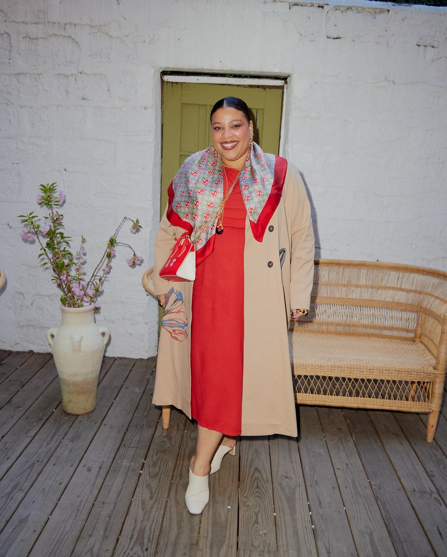 The other night at @Rixo pop-up store party in SoHo. 
Scarf @gucci 
Jacket @misookshop 
Dress @rujutashethny 
Bag @strathberry 
Mules @naturalizer 
Jewelry @julievos 

#nycevents #nycinfluencer #nyccreatives #stylecreator #rixolondon #humansofrixo #w