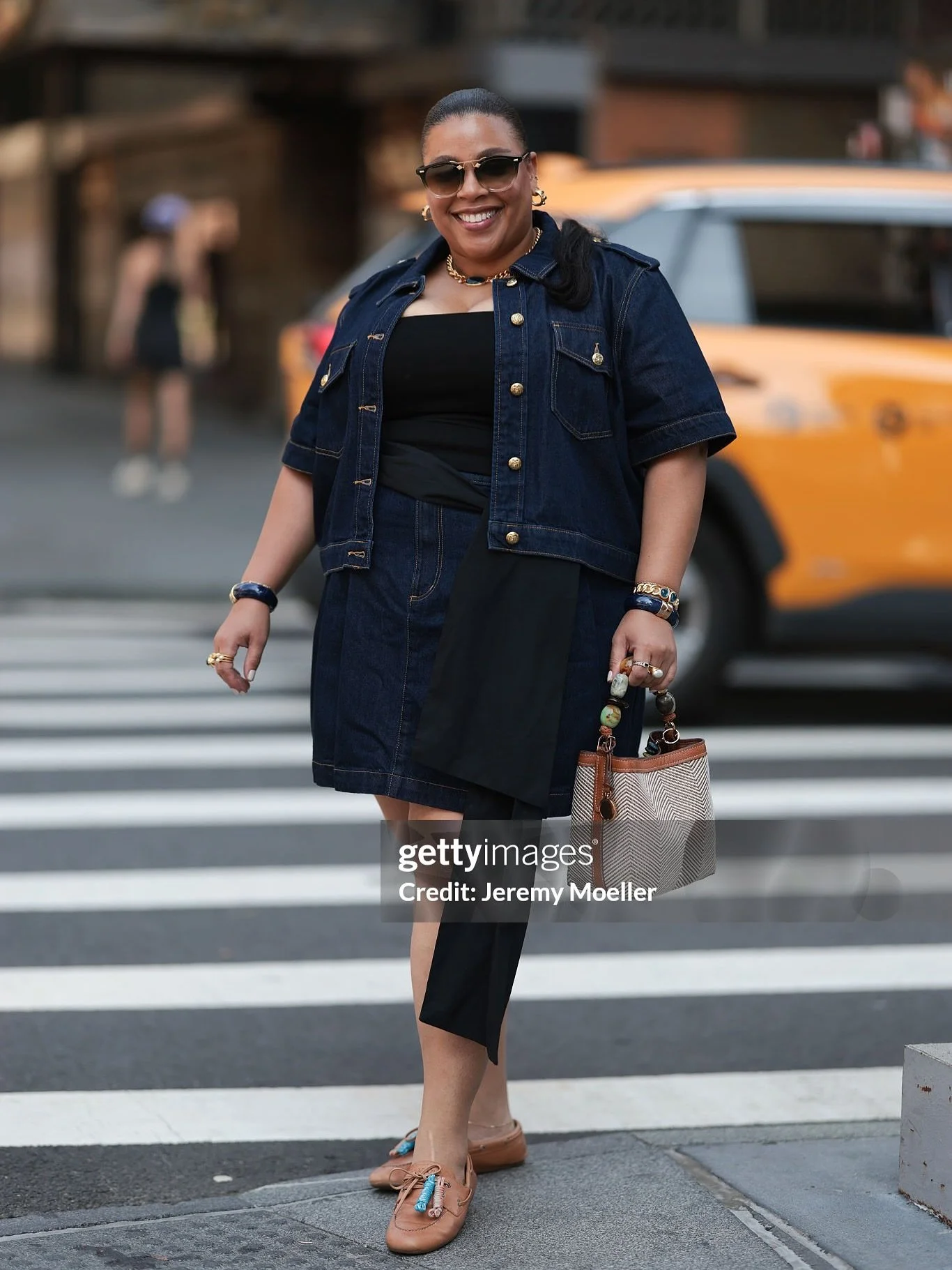 ✨ Even off-duty, the statement speaks.
Caught slipping into something unexpectedly casual&hellip; but let&rsquo;s be honest, it still hits with impact. Impact isn&rsquo;t always loud, it can whisper in denim, linger in a tee, and still turn heads wit
