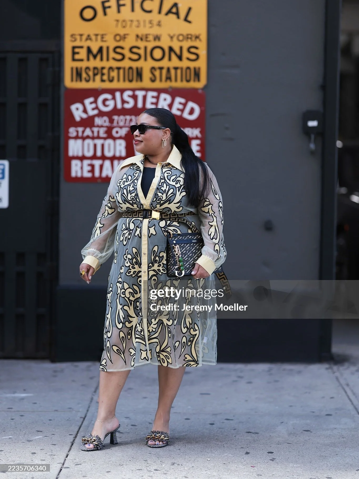 Fall layering with finesse! 
📸 @jeremy.moeller x @gettyfashion