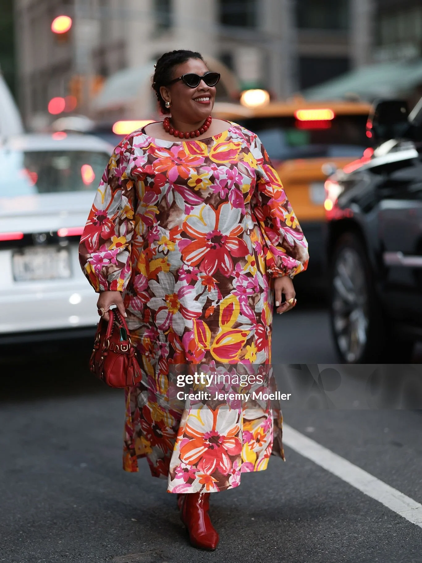 Make a statement with bold and vibrant prints all season long ✨ I call this a timeless mix of Parisian chic and effortless NYC style. blending vintage charm with modern elegance. Wearing a @francesvalentine dress, @sezane boots, @krewe x @loveshackfa