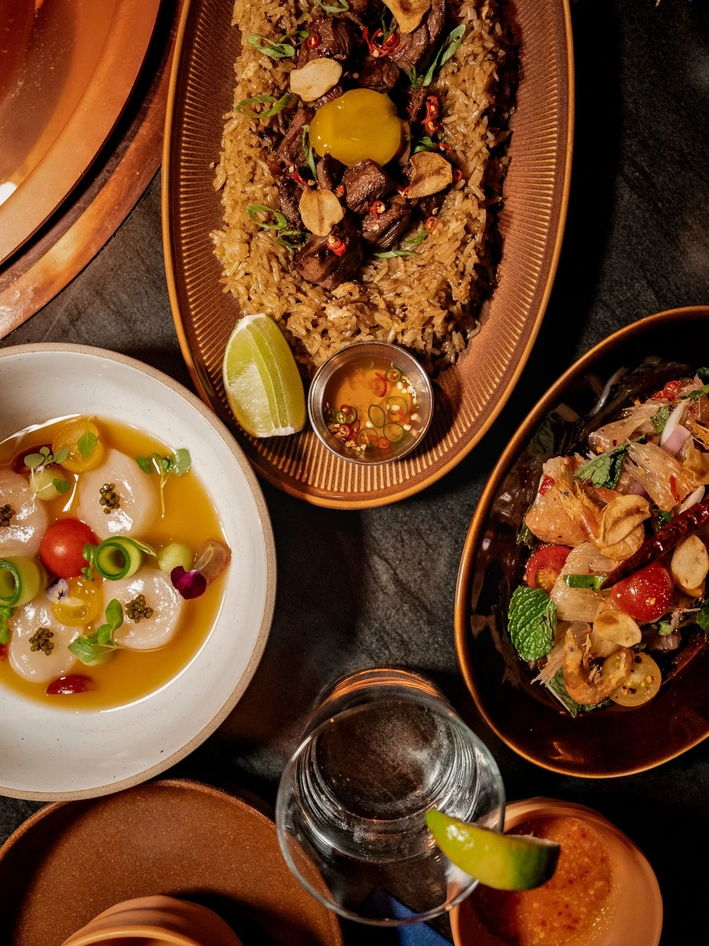 With the city lit up for the holidays, there&rsquo;s something extra special about ending a family Sunday at @unglo.nyc the glow of the grill, the aromas of Thai BBQ, and a table full of shared bites to match the season&rsquo;s warmth. 

#nycfoodies 