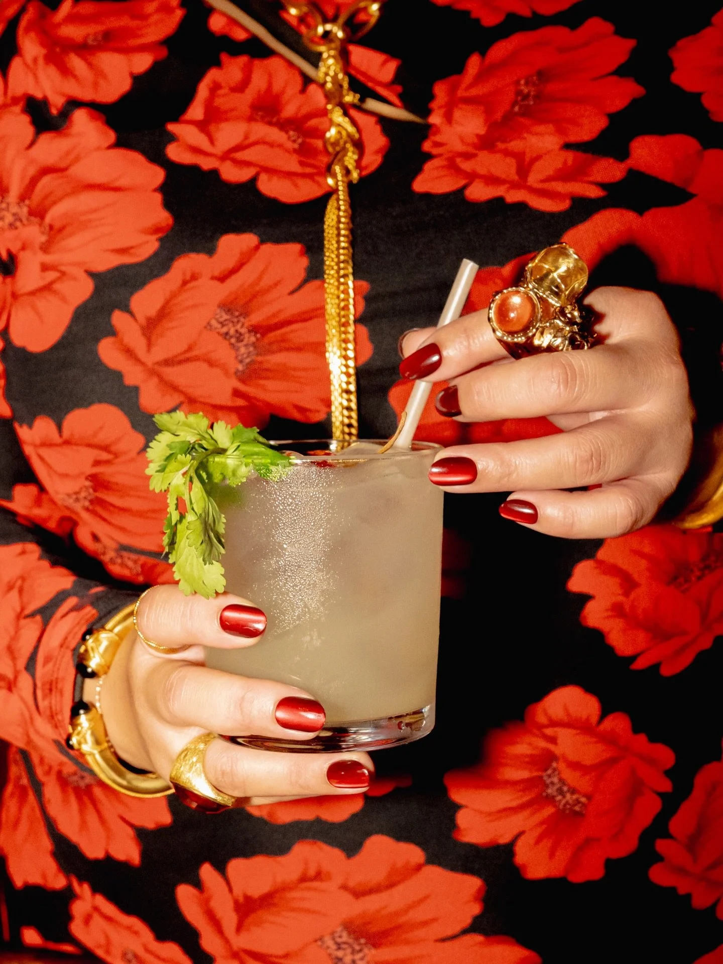 &ldquo;Girls&rsquo; night out, the Gitano way lush greenery, low lights, and @rosaluna #mezcal at the center of it all. Smooth, expressive, and beautifully crafted, it&rsquo;s the kind of pour that defines the rhythm of the night at @gitano.nyc ✨
📸 