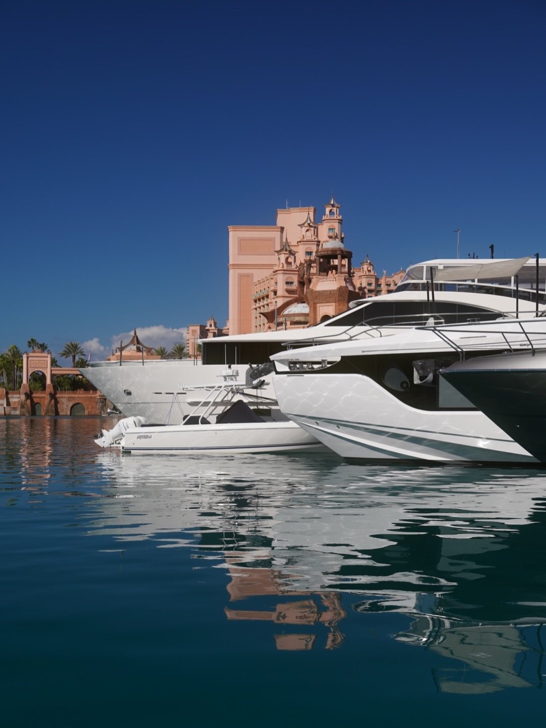 Weekend vibes, but make it #Bahamas
where the city&rsquo;s noise finally falls silent,
notifications fade into salt air,
and your mind learns a slower language.

This isn&rsquo;t just time away.
It&rsquo;s memory-making in real time
each horizon etch