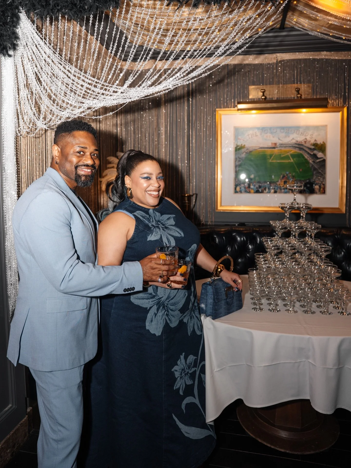 A century of Manhattan glamour, reawakened. ✨ @omniberkshirenyc , the Midtown icon that opened in 1926, is marking 100 years with the return of The Barberry Room, an intimate speakeasy tucked behind an unmarked door, designed as a nod to the elegance