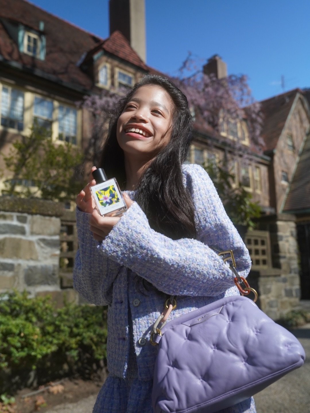 Scent of the day: @the7virtues Blackberry Lily = soft girl spring 🍇🌸 juicy berries, fresh florals, and a clean skin finish that just hits different. light, pretty, and lowkey addictive. 

🍇 What it smells like
	&bull;	Juicy blackberry + blackcurra