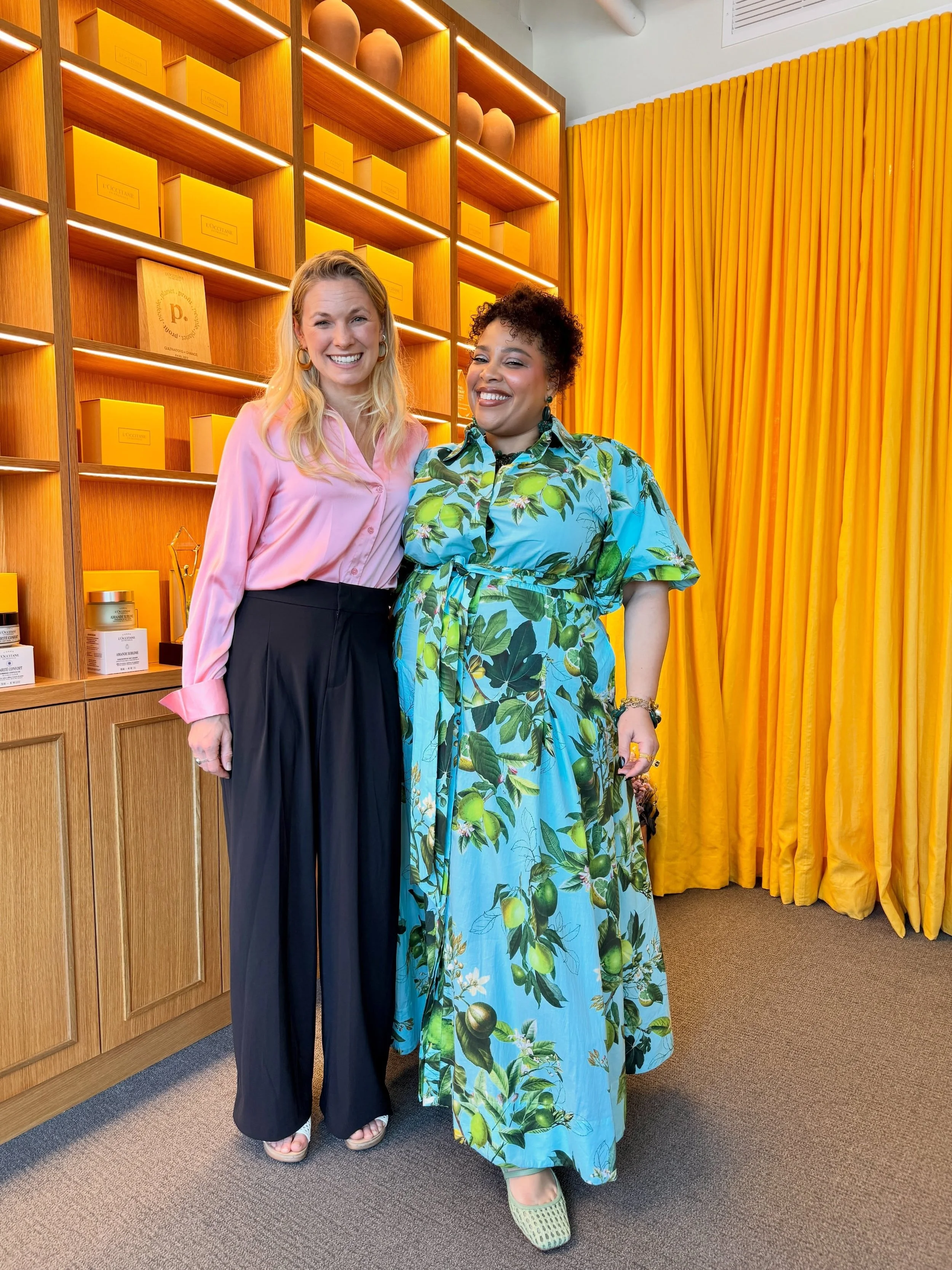 A beautiful morning spent visiting my @loccitane family at their New York City headquarters for a special meet and greet with Olympic gold medalist @jessiediggins ✨ hearing her story, accomplishments, and journey to the top was incredibly inspiring, 