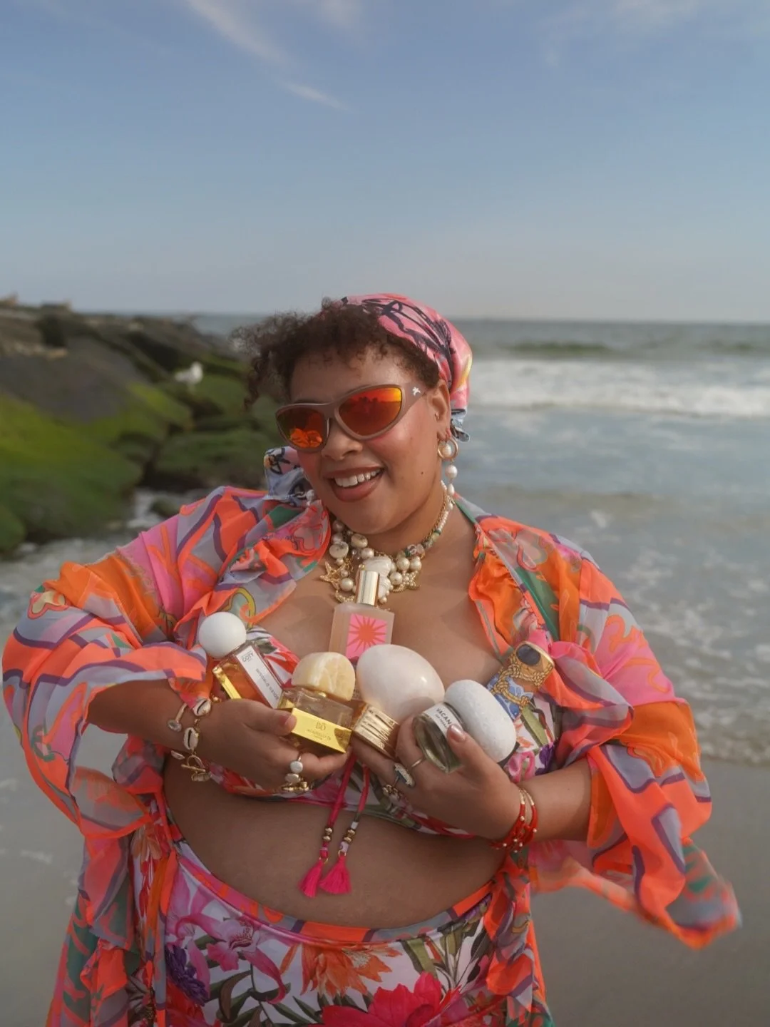 My favorite summer fragrances that give elevated mermaid vibes ✨

Think: salt air, sun-warmed skin, shimmering water, tropical florals, pearly musks and a little aquatic fantasy  elevated mermaid, not &ldquo;beachy body spray🫧💦

#luxuryfragrance #n