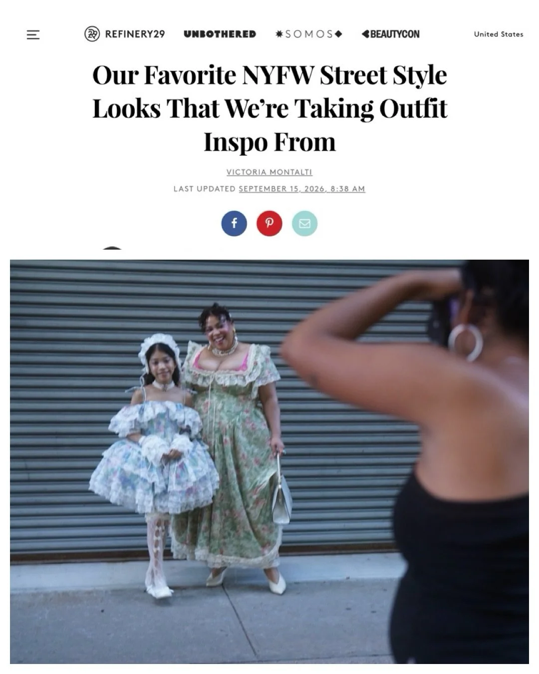 A little NYFW throwback while attending @selkie ! 🖤 Can&rsquo;t believe it&rsquo;s already been a month since Fashion Week!

So lovely to be featured in @refinery29&rsquo;s NYFW street style lineup alongside so many incredible looks and inspiring fa