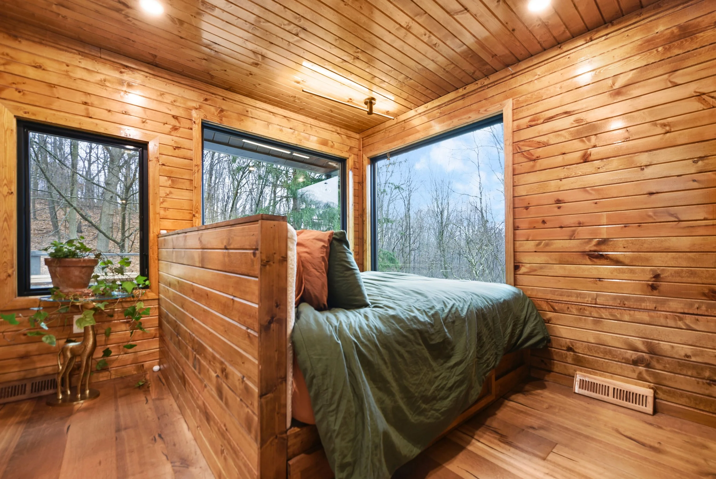 Mori Residence Designed by David Stumpf Architecture_Interior Primary Bedroom_1 (1).jpg