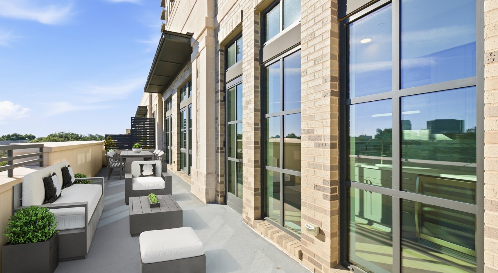 Cast Stone-Facade Detailing High-Rise Construction NOVEL Turtle Creek (1).jpg