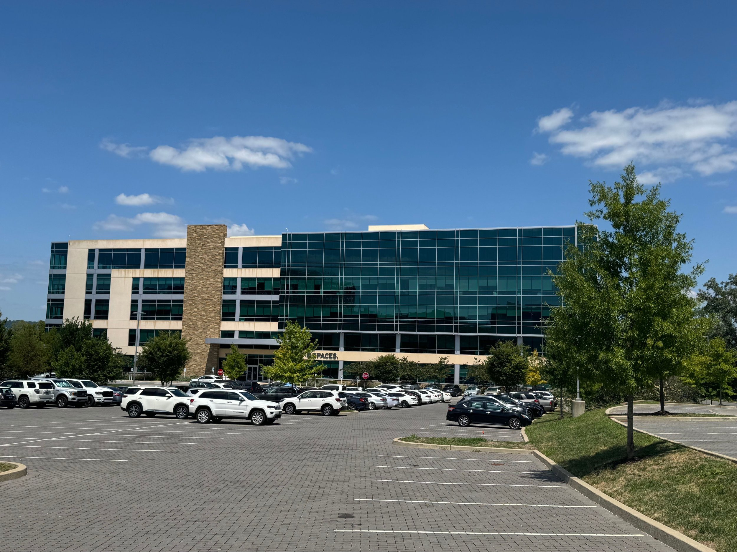 Strato_Mallory Green Office Building_007.jpeg