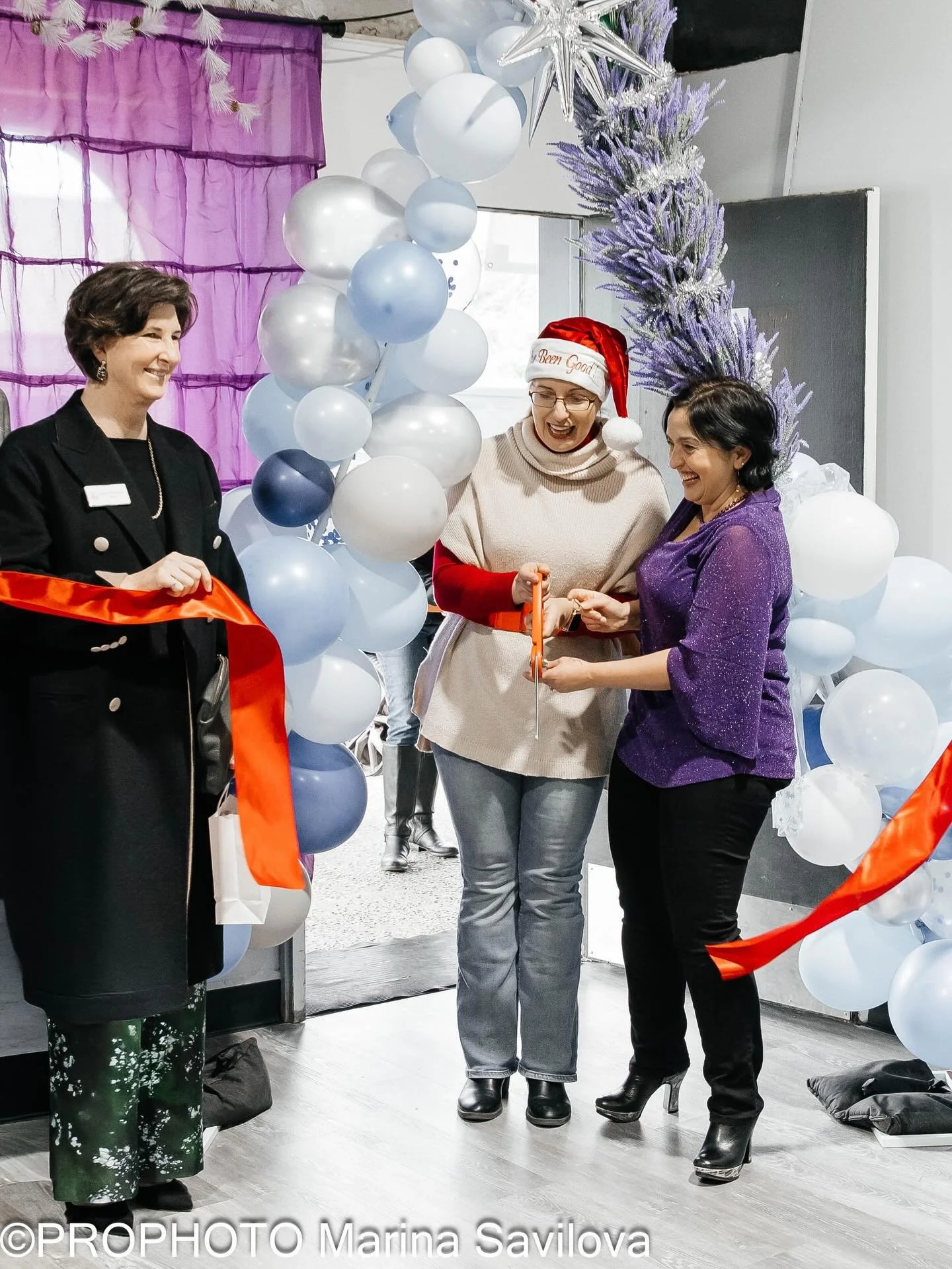 When a new arts and cultural space opens in the BelRed Arts District, our creative ecosystem becomes even stronger! Thank you @theatre33_bellevue for bringing the magic of Studio33 to the neighborhood - and creating yet another space for the communit