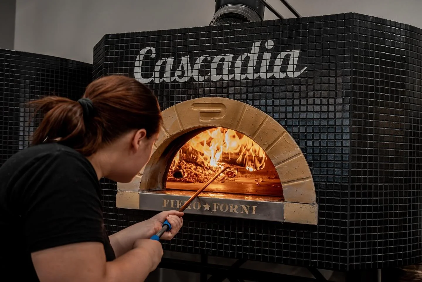 Cascadia Pizza Restaurant &amp; Brewery