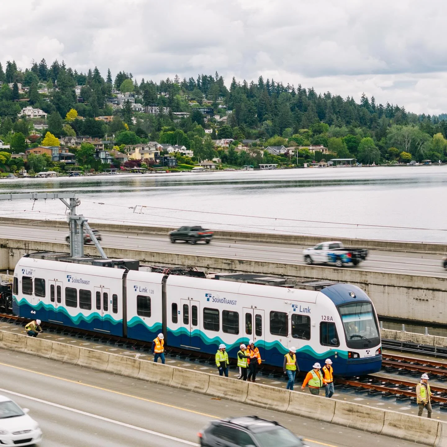 JUST ANNOUNCED: @soundtransit&rsquo;s cross-lake light rail will open March 28. 🚊 

Traveling to and from Eastside/Seattle just got a whole lot easier 🥳

📸: @soundtransit