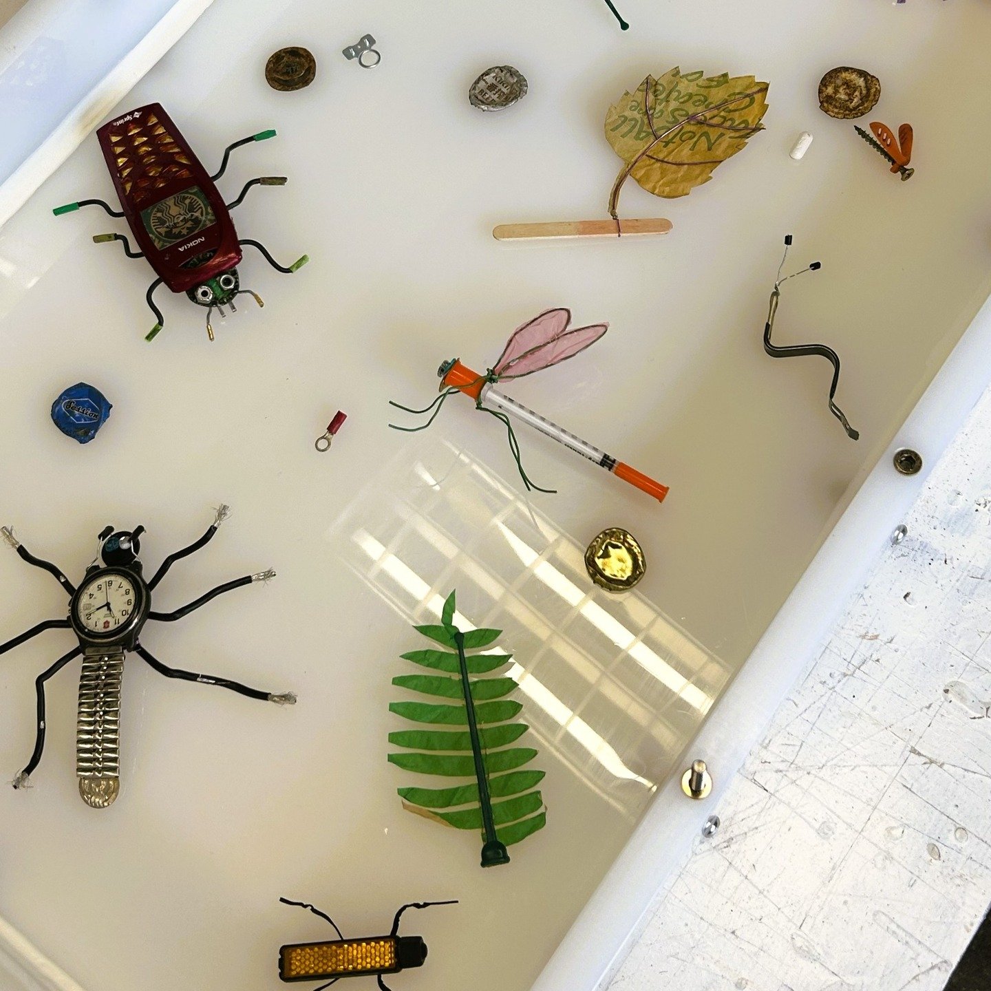 Create your own recycled artwork on April 24 at the BelRed Arts Studio! Taught by artist-in-residence @fredl33, this workshop features a conversation with @republic_services and a hands-on activity where you can create your own artwork out of recycle