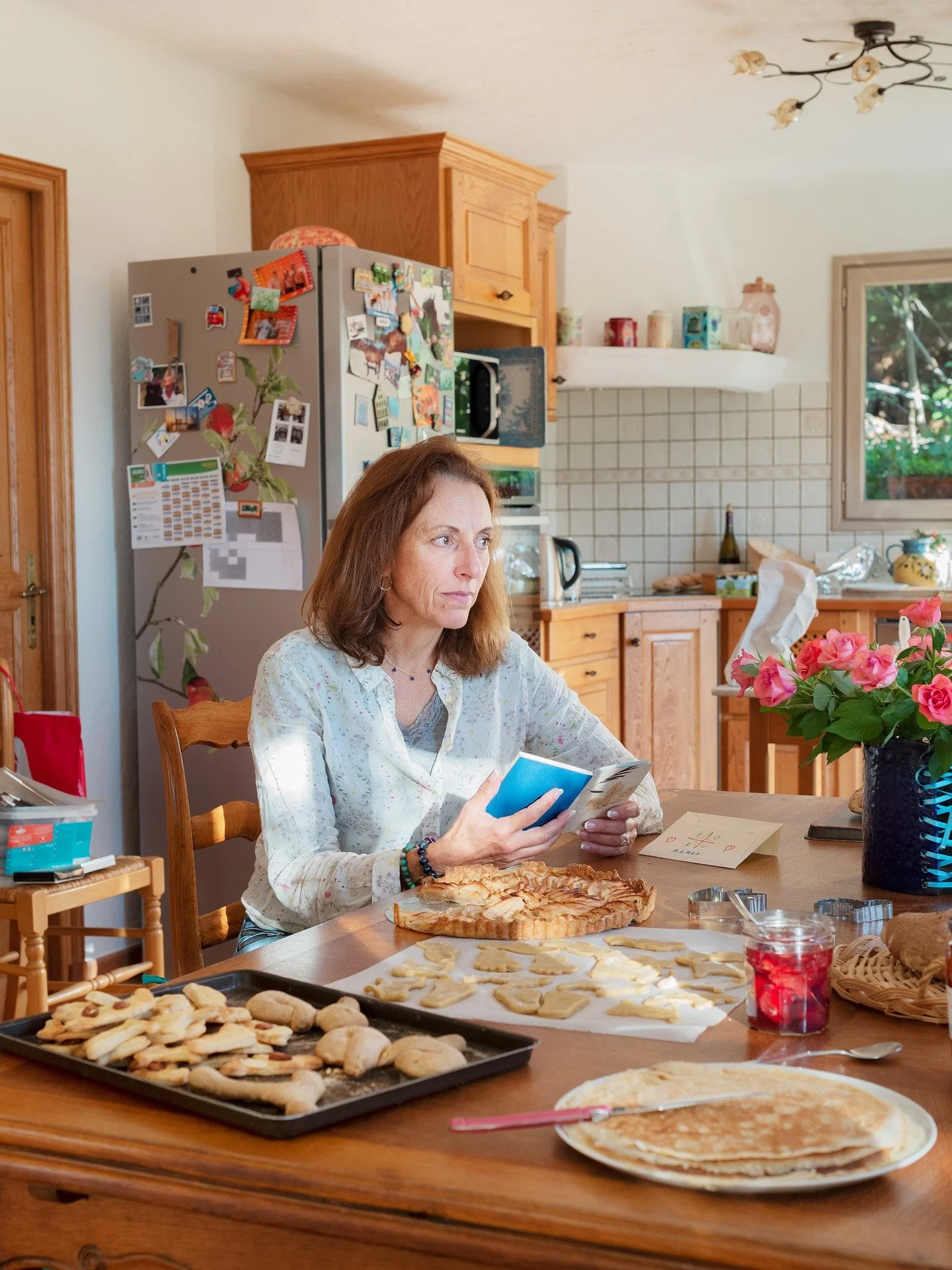 Fr&eacute;d&eacute;rique, enseignante, vit &agrave; Cabris (Alpes Maritimes)   

&laquo;&nbsp;Comment commencer? Des souvenirs? Il y en a en pagaille partout dans ma t&ecirc;te autour de moi (j&rsquo;habite la m&ecirc;me maison depuis vingt ans). 
Au