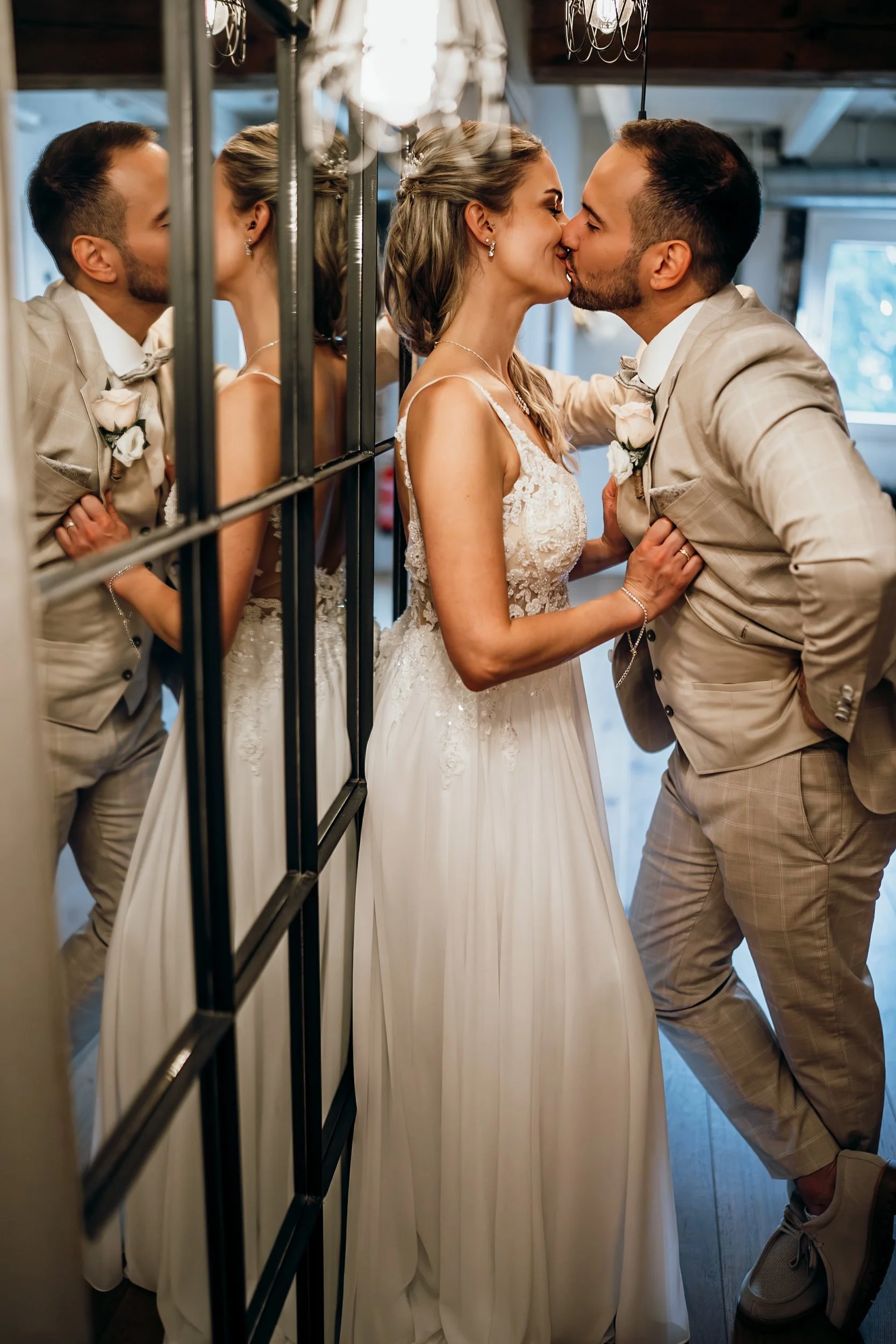 Hochzeit Hotel Bokel-Mühle am See Bokel: Samantha & Claudiu, Hochzeitsreportage Bild 23 von Hochzeitsfotograf Serkan Can