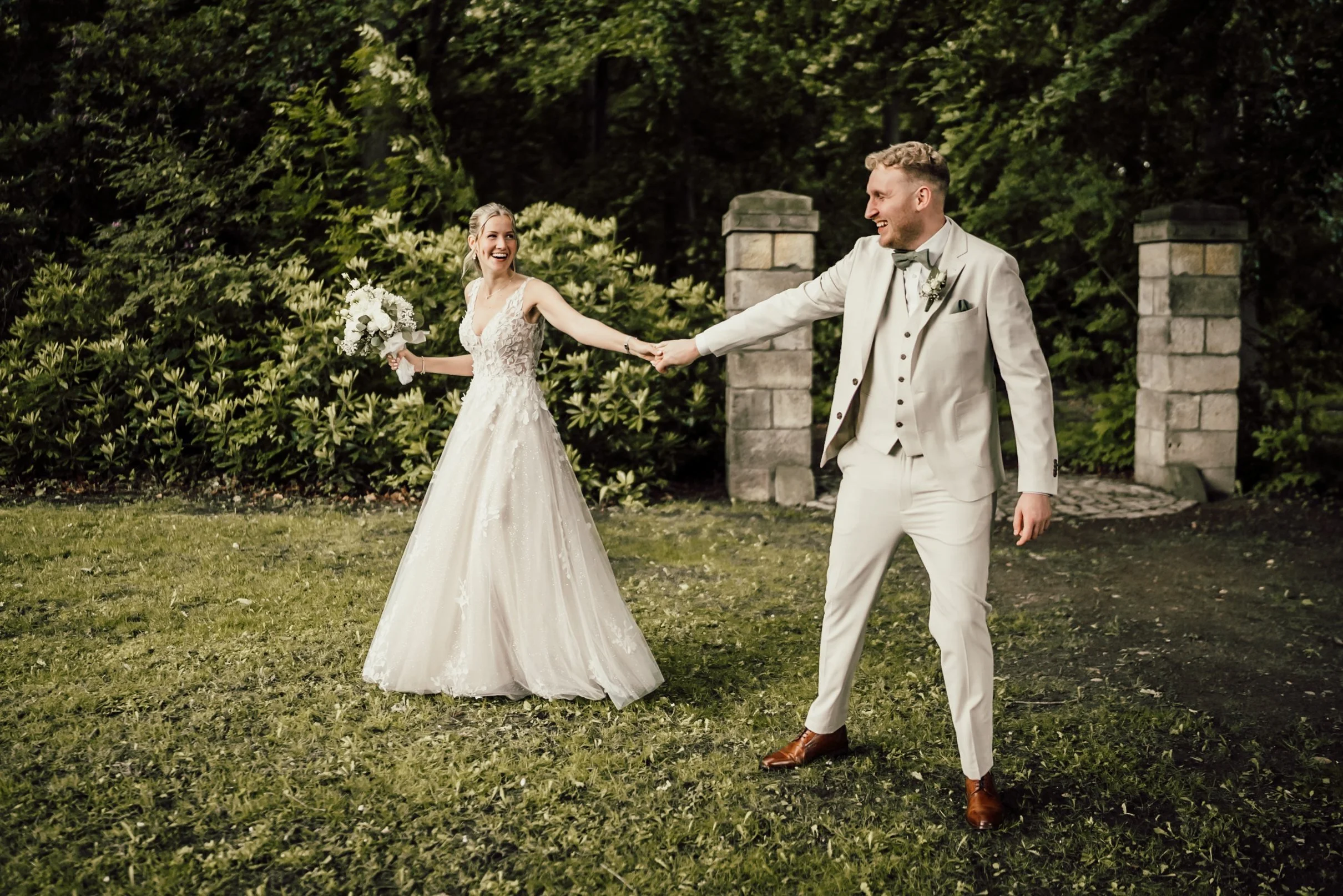 Hochzeit Jagdschloss Malepartus Bargteheide: Franzi & Julian, Hochzeitsreportage Bild 15 von Hochzeitsfotograf Serkan Can