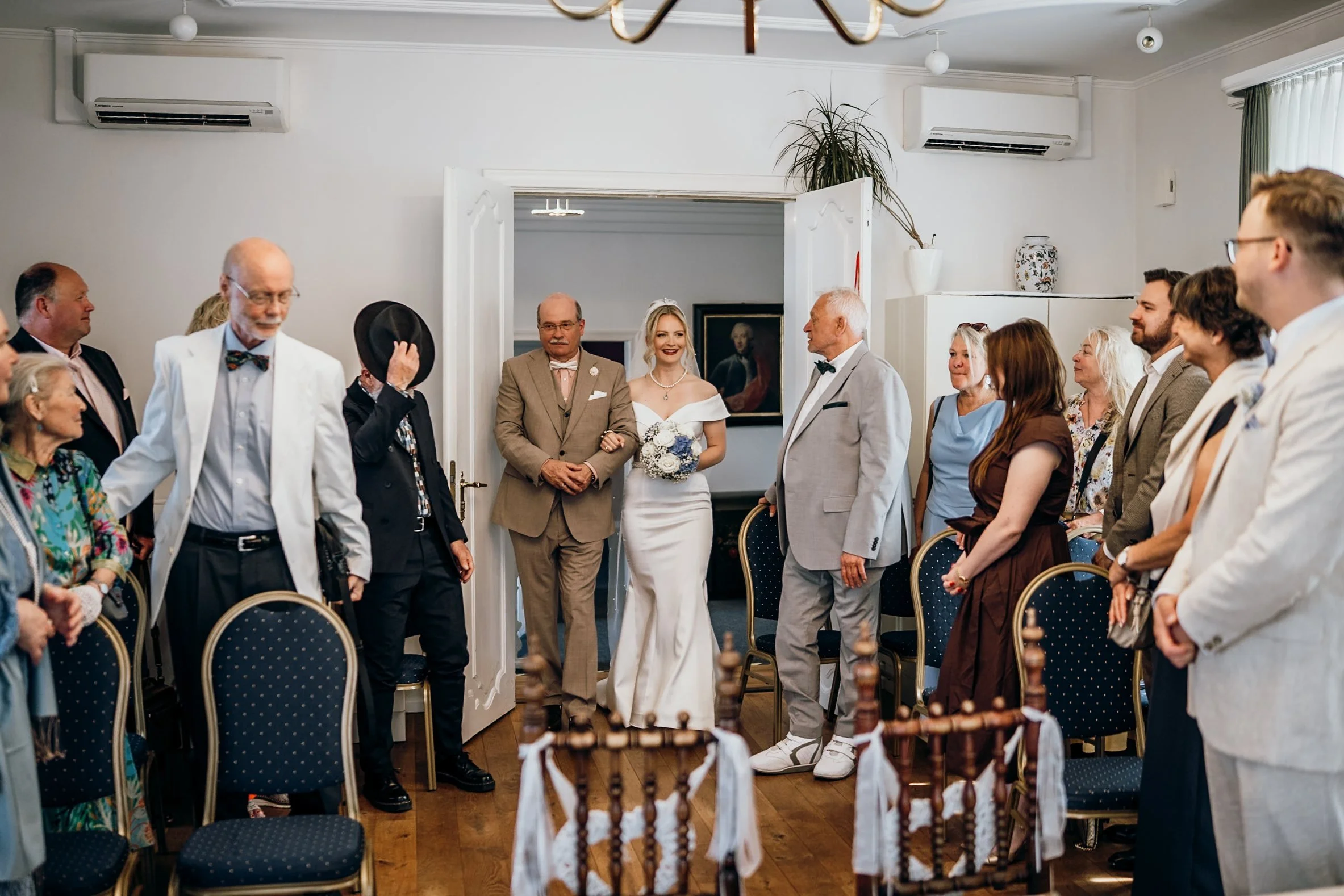 Hochzeit Standesamt Jork: Tabea & Jens, Hochzeitsreportage Bild 7 von Hochzeitsfotograf Serkan Can