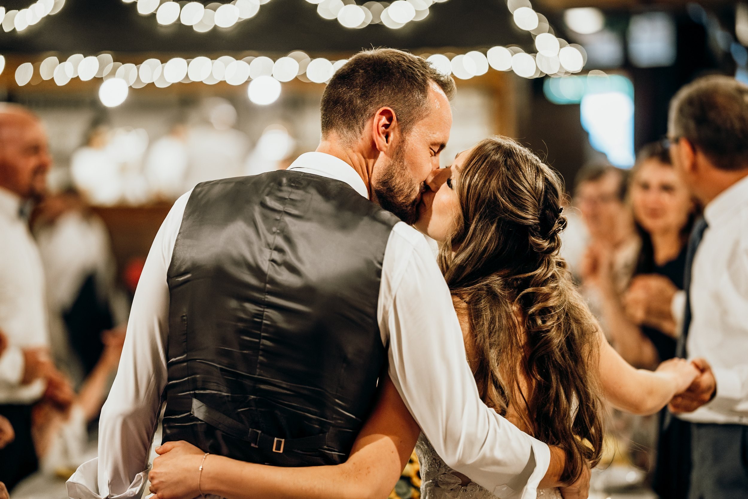 Hochzeit Gasthaus am Walde Walsrode: Angelika & Felix, Hochzeitsreportage Bild 15 von Hochzeitsfotograf Serkan Can