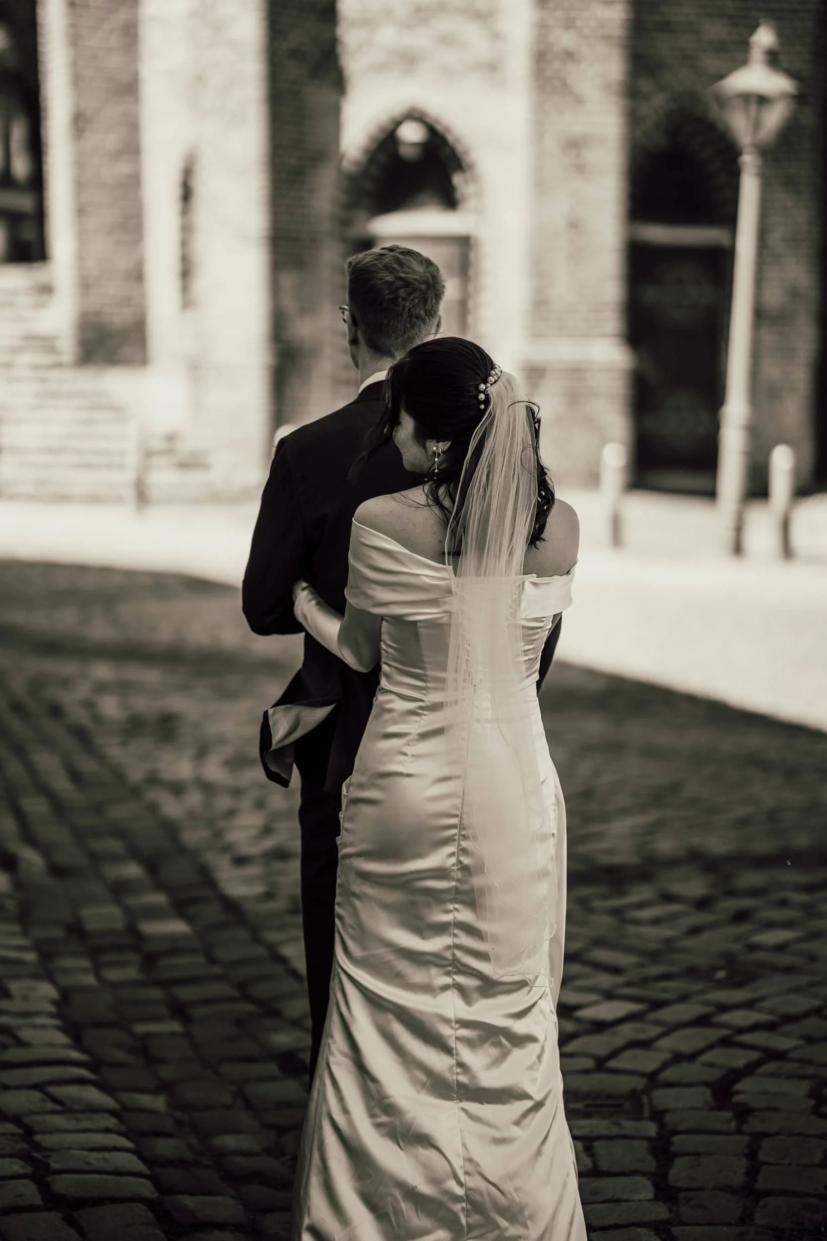 Hochzeitsreportage in Lüneburg: Brautpaar, fotografiert von Hochzeitsfotograf Liebesbilder
