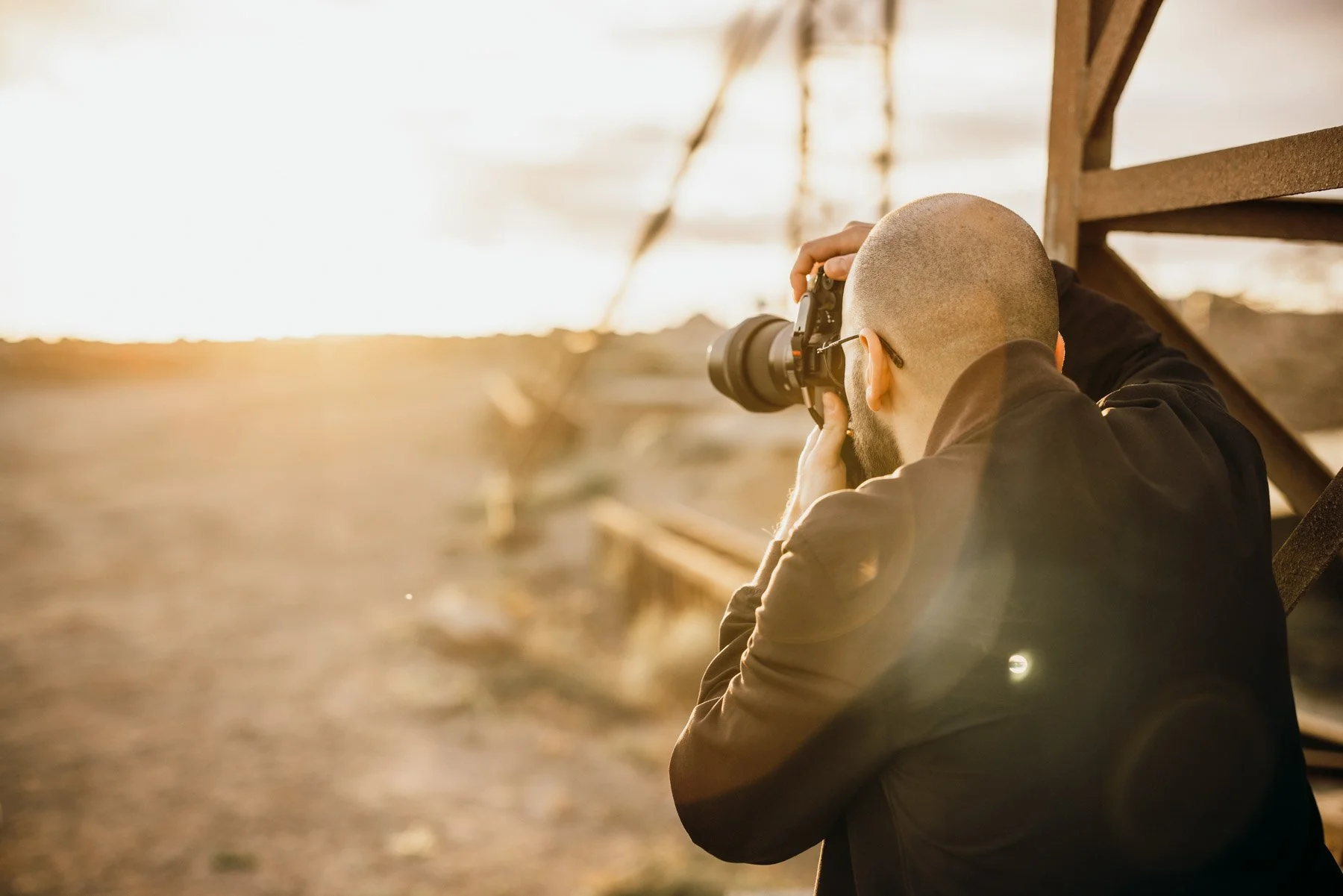 Serkan Can fotografiert mit Teleobjektiv, Hochzeitsfotograf aus Hamburg