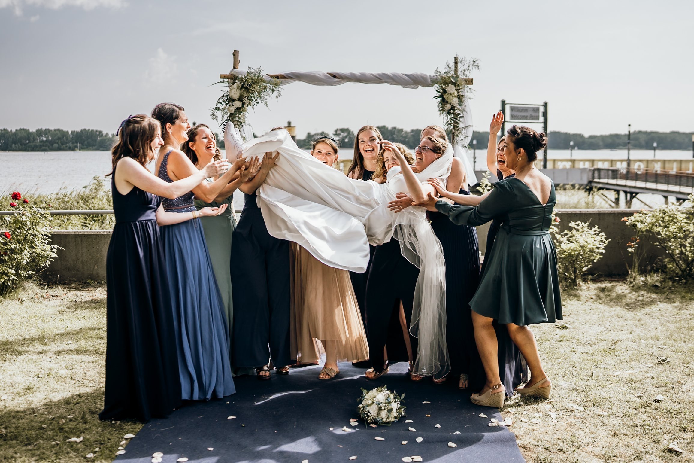 Hochzeit Das NEUE Schulauer Fährhaus Wedel: Michelle & Vincent, Hochzeitsreportage Bild 13 von Hochzeitsfotograf Serkan Can