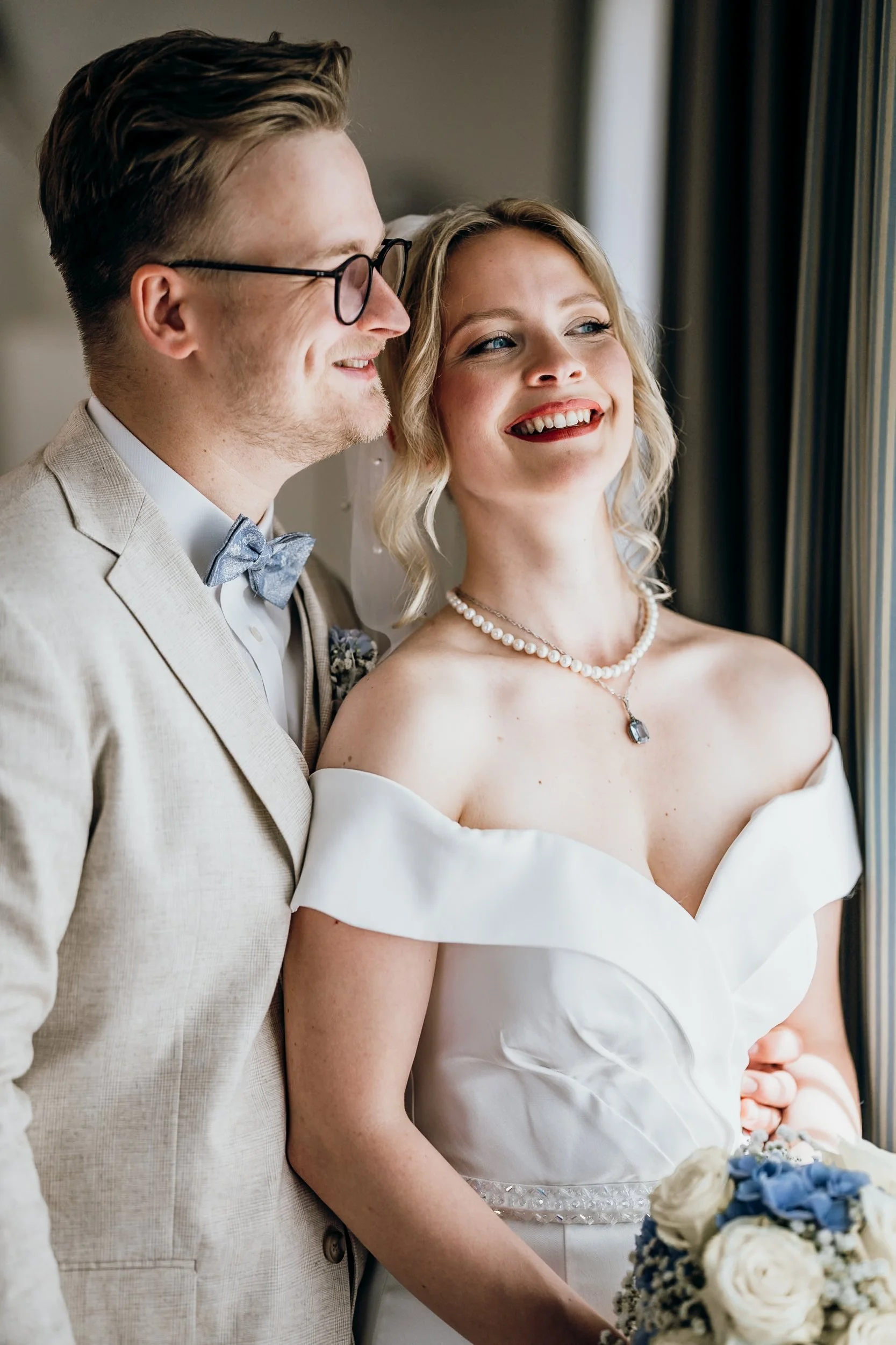 Hochzeit Standesamt Jork: Tabea & Jens, Hochzeitsreportage Bild 14 von Hochzeitsfotograf Serkan Can