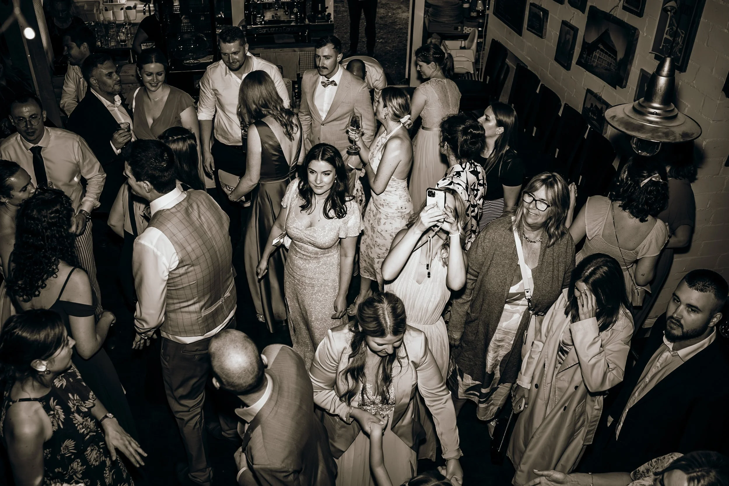 Hochzeit Haus Anna Elbe Bergedorf: Sandra & Armin, Hochzeitsreportage Bild 30 von Hochzeitsfotograf Serkan Can