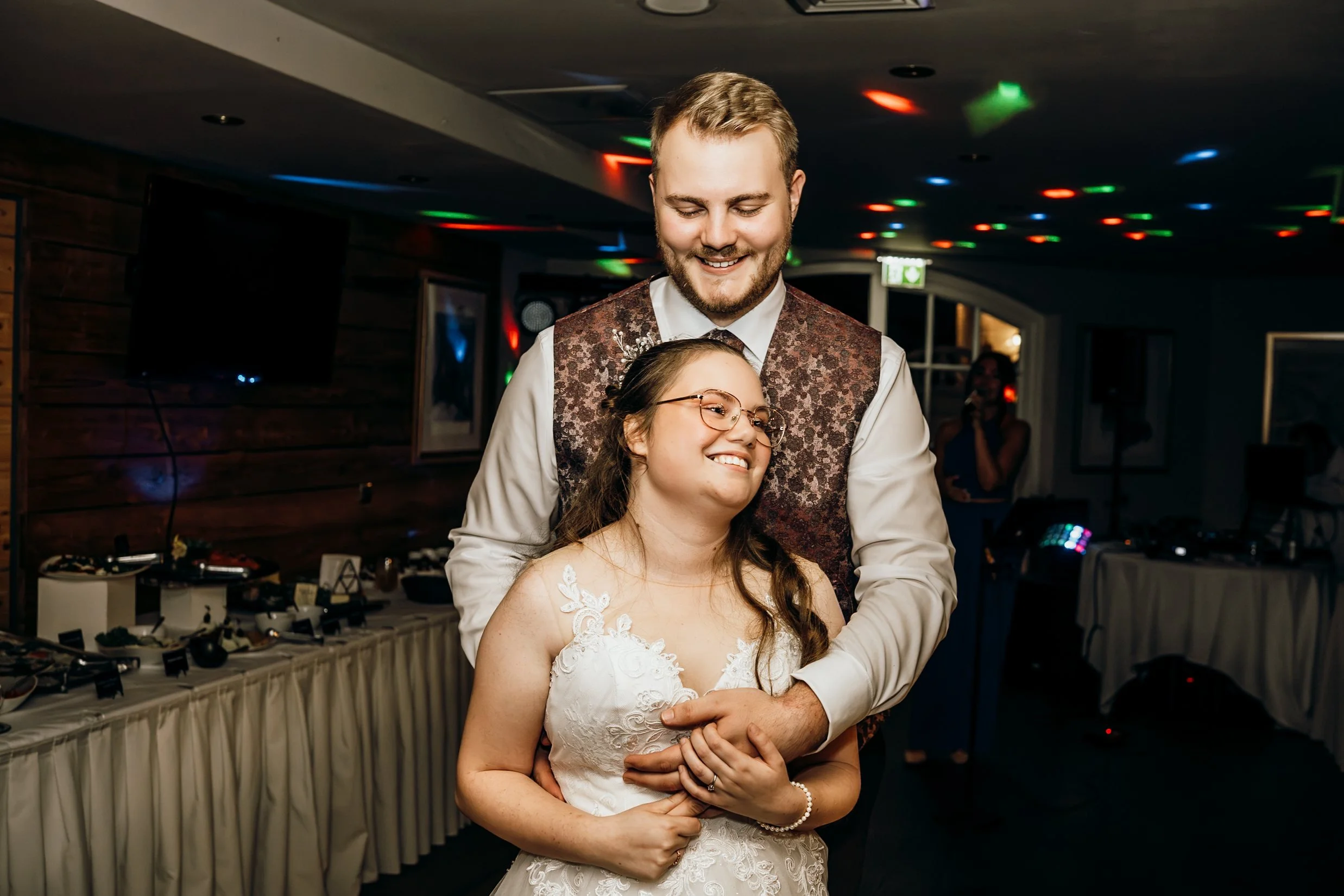 Hochzeit Waldhaus Reinbek: Thalia & Timo, Hochzeitsreportage Bild 16 von Hochzeitsfotograf Serkan Can