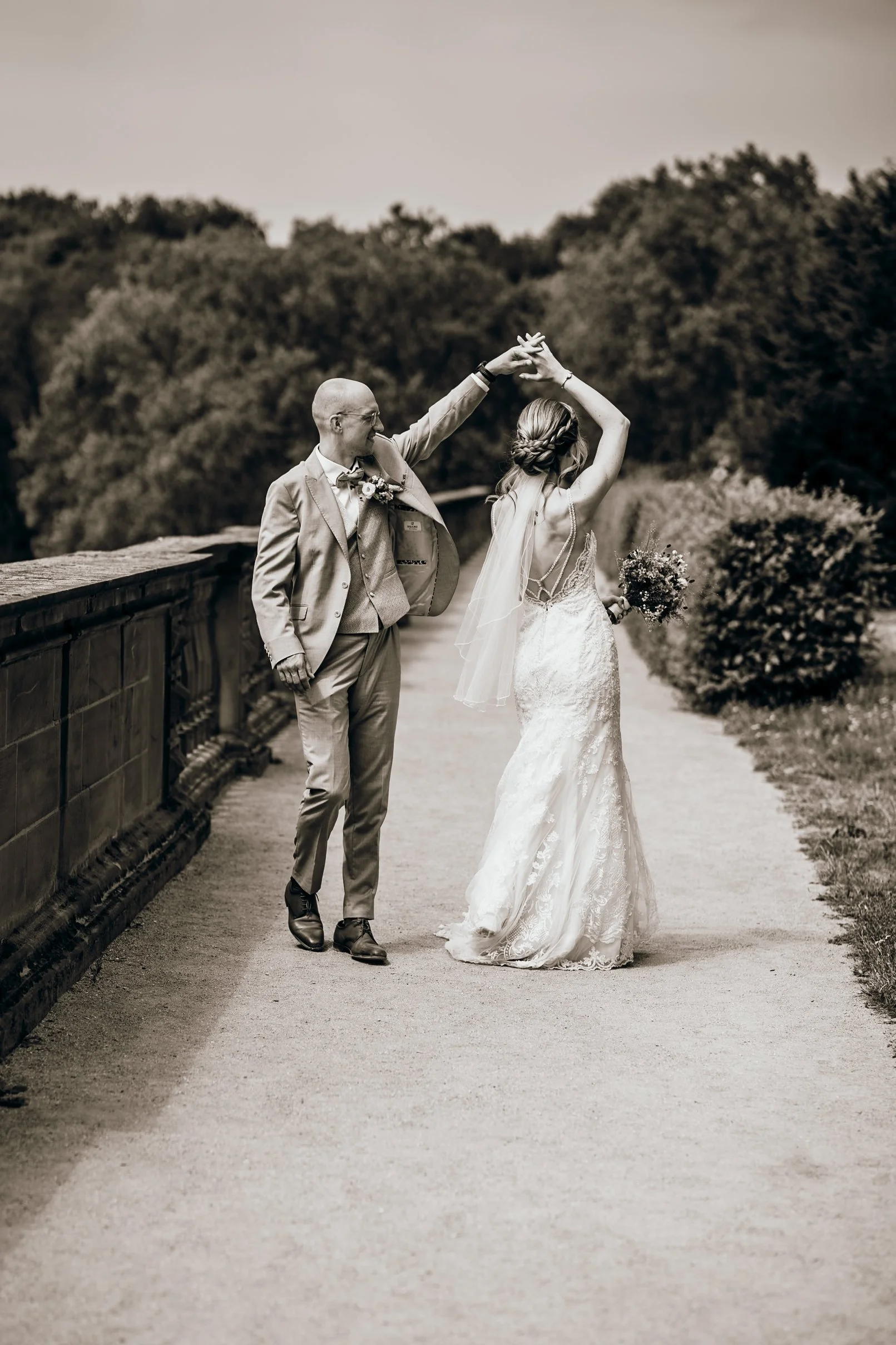Hochzeit EventGalerie Obernburg am Main: Kathi & Martin, Hochzeitsreportage Bild 19 von Hochzeitsfotograf Serkan Can