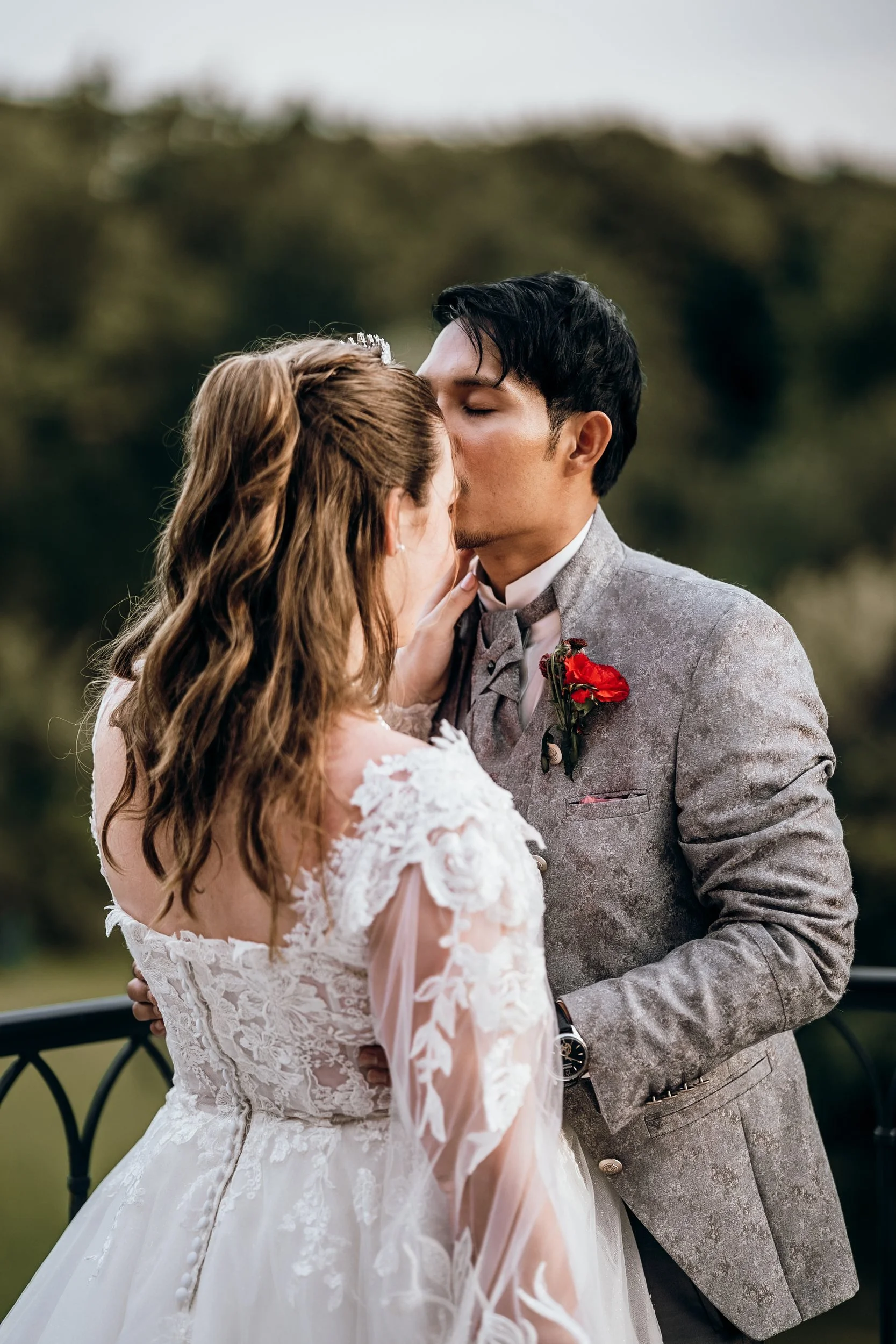 Hochzeit Schloss Gamehl bei Wismar: Franzi & Anon, Hochzeitsreportage Bild 27 von Hochzeitsfotograf Serkan Can