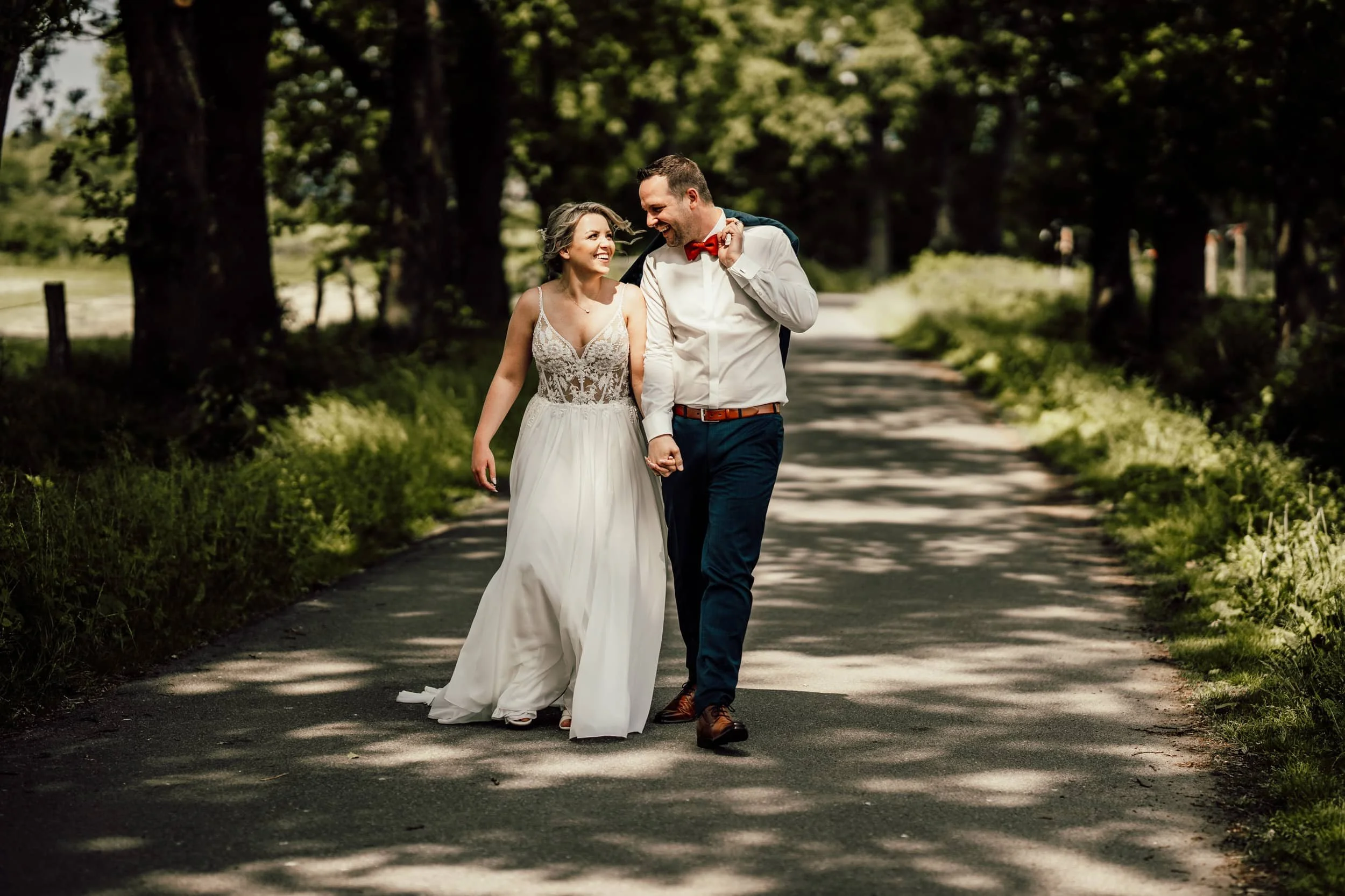 Hochzeitsreportage im Kreis Stormarn: Brautpaar, fotografiert von Hochzeitsfotograf Liebesbilder