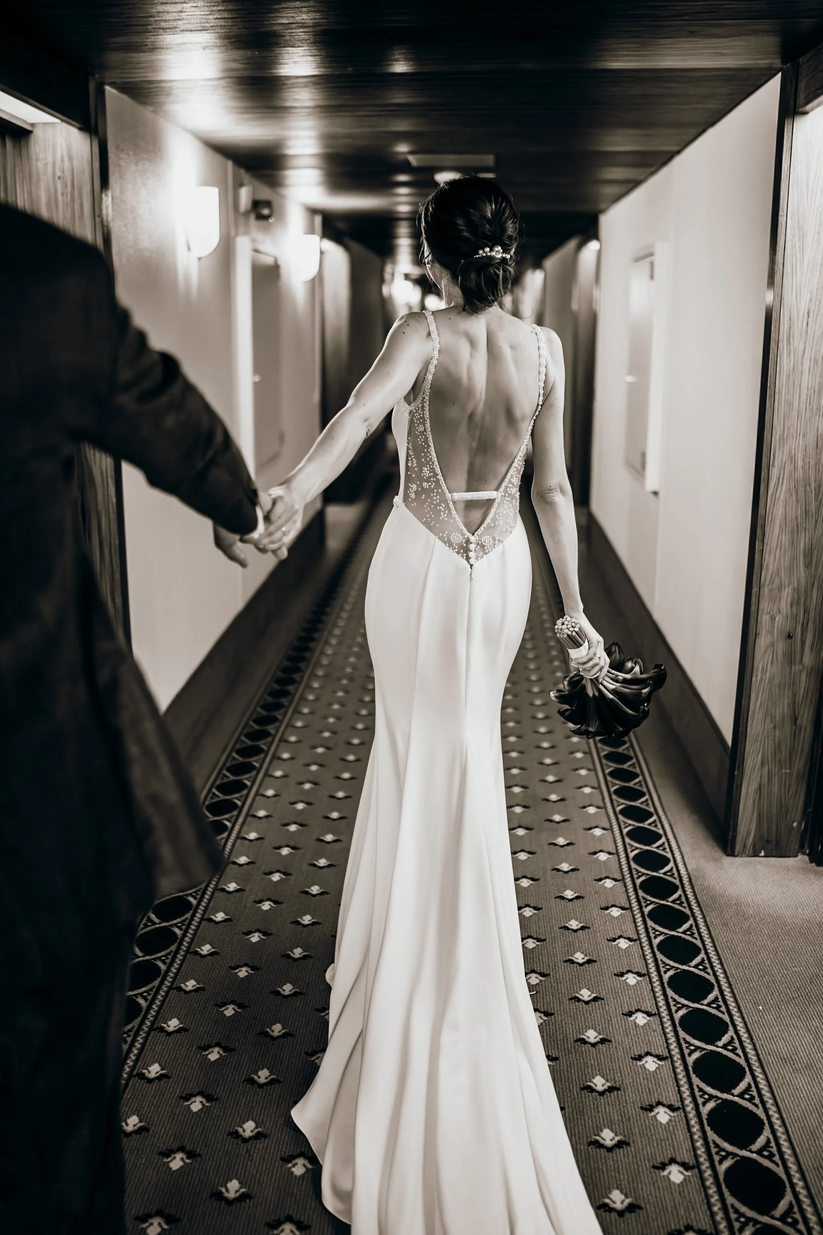 Hochzeit Leuchtturm Holtenau und Seebar Kiel: Irina & Florian, Hochzeitsreportage Bild 13 von Hochzeitsfotograf Serkan Can