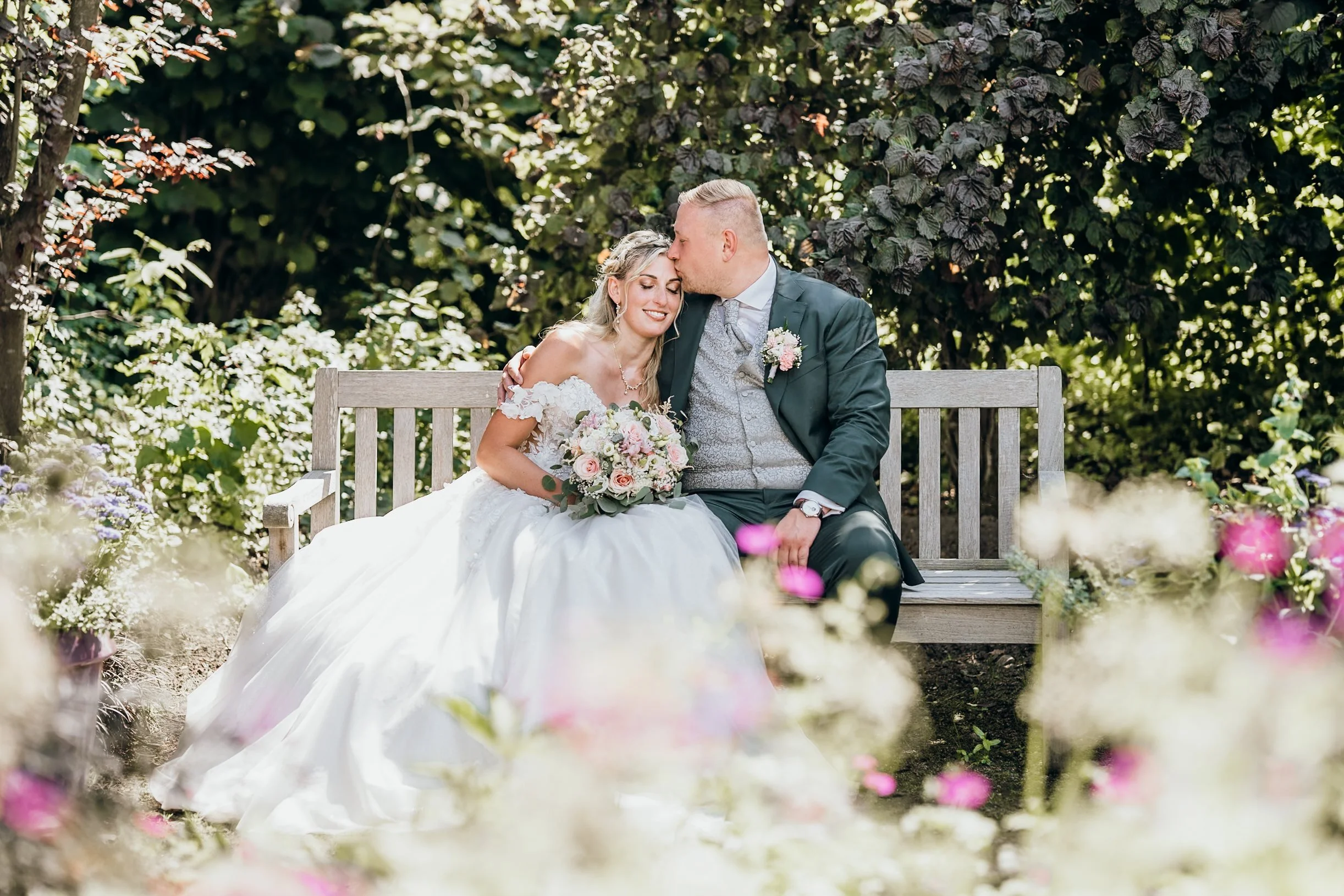 Hochzeit Restaurant Gut Wulfsmühle Tangstedt: Nora & Arthur, Hochzeitsreportage Bild 11 von Hochzeitsfotograf Serkan Can