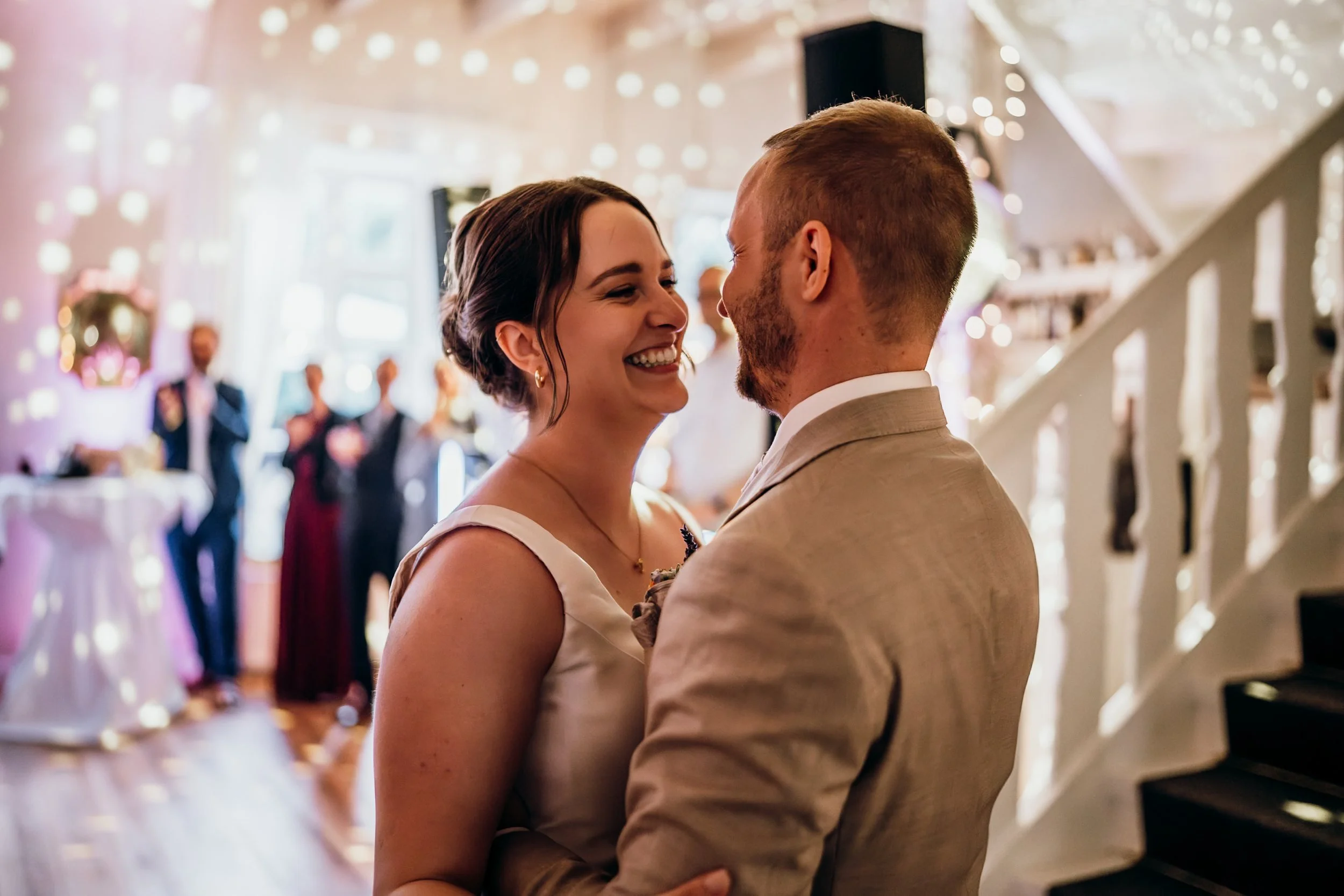 Hochzeit Gute Events Pronstorf: Carolin & Patrick, Hochzeitsreportage Bild 32 von Hochzeitsfotograf Serkan Can
