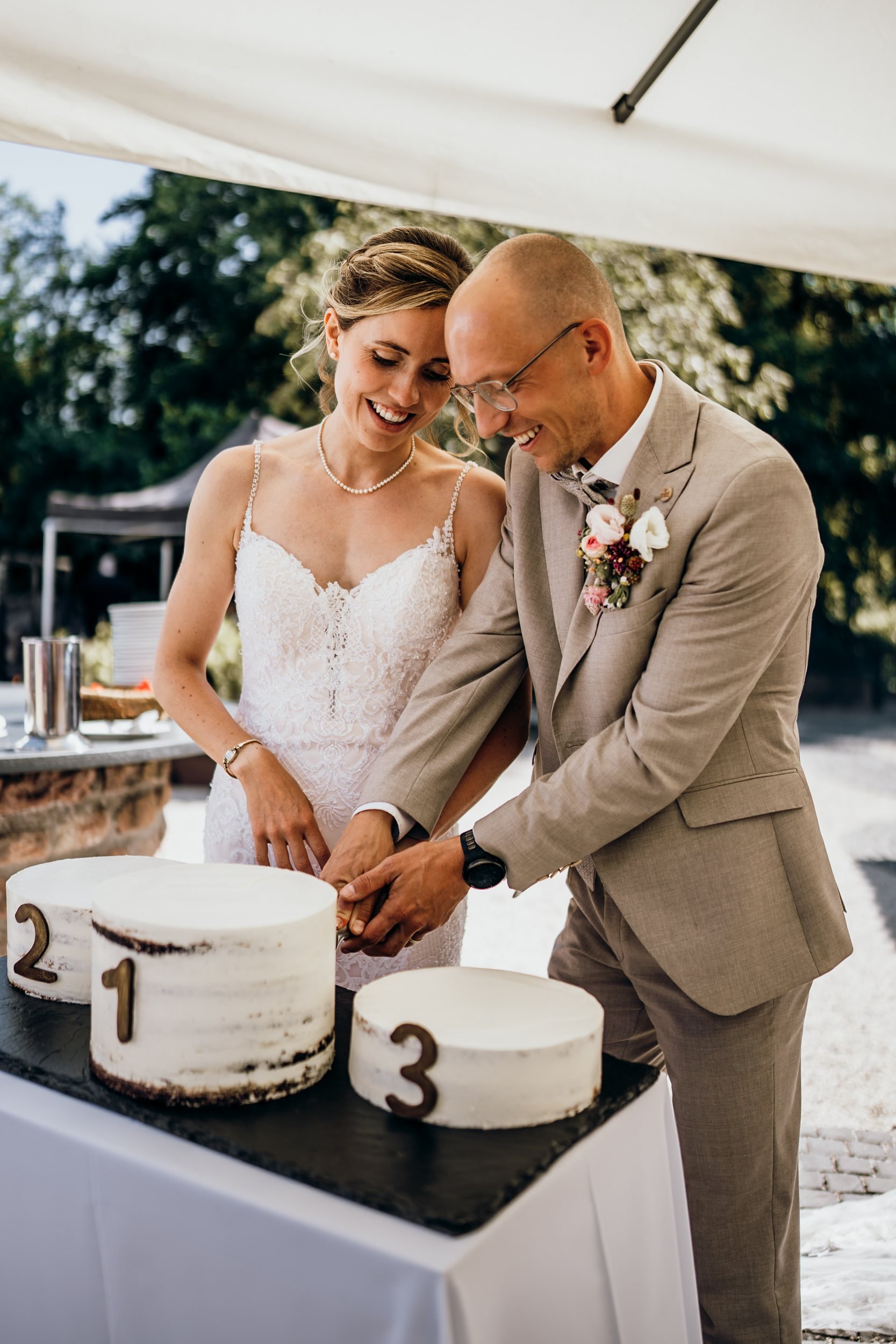 Hochzeit EventGalerie Obernburg am Main: Kathi & Martin, Hochzeitsreportage Bild 29 von Hochzeitsfotograf Serkan Can