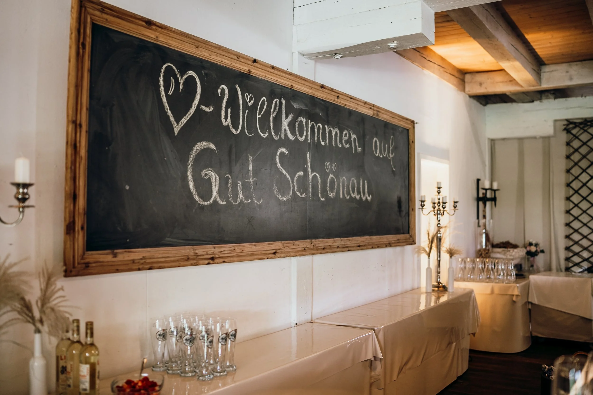 Hochzeit Gut Schönau Reinbek-Ohe: Christina & Dennis, Hochzeitsreportage Bild 1 von Hochzeitsfotograf Serkan Can