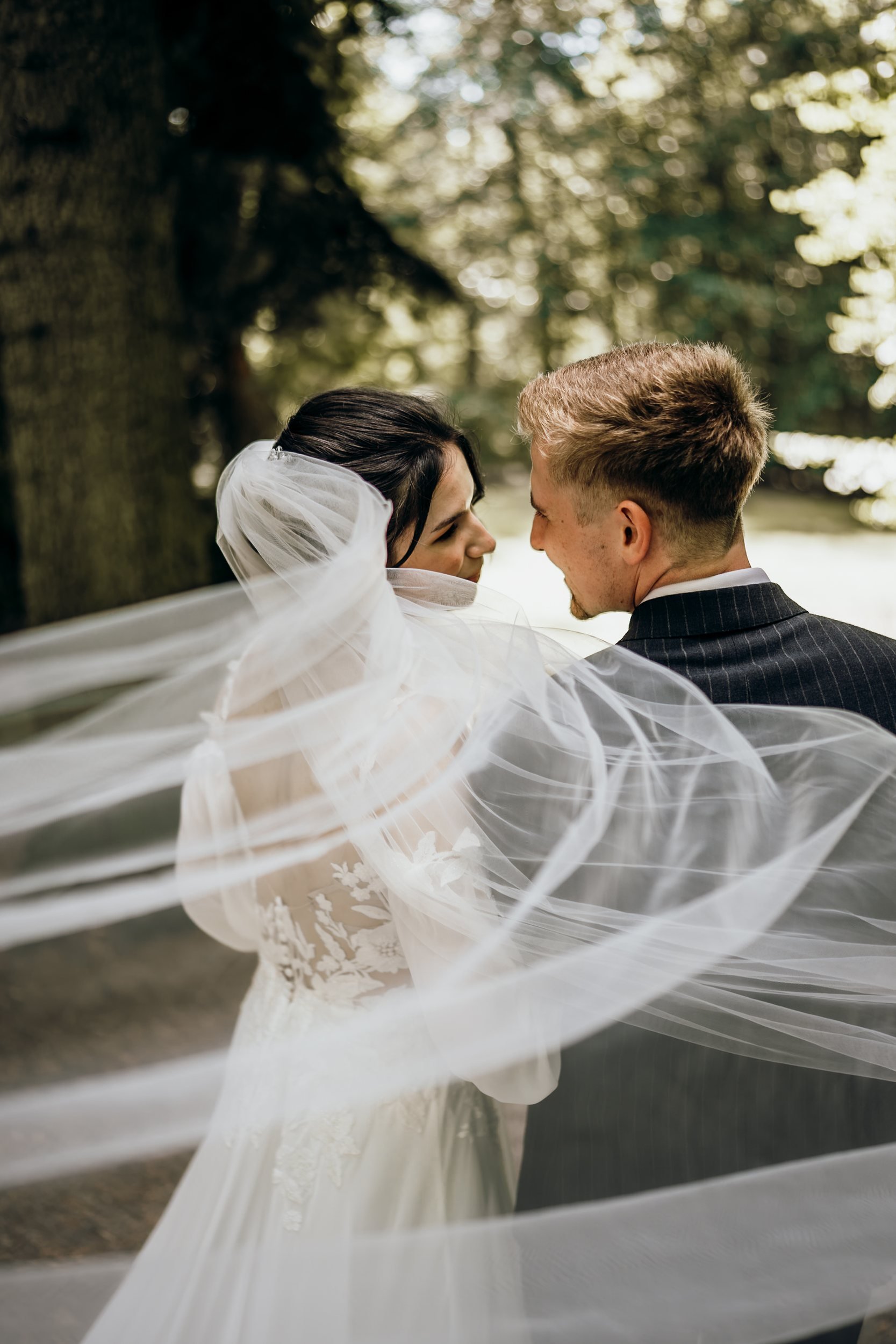 Hochzeit Burg Schlitz Hohen Demzin: Sarah & Jonas, Hochzeitsreportage Bild 13 von Hochzeitsfotograf Serkan Can