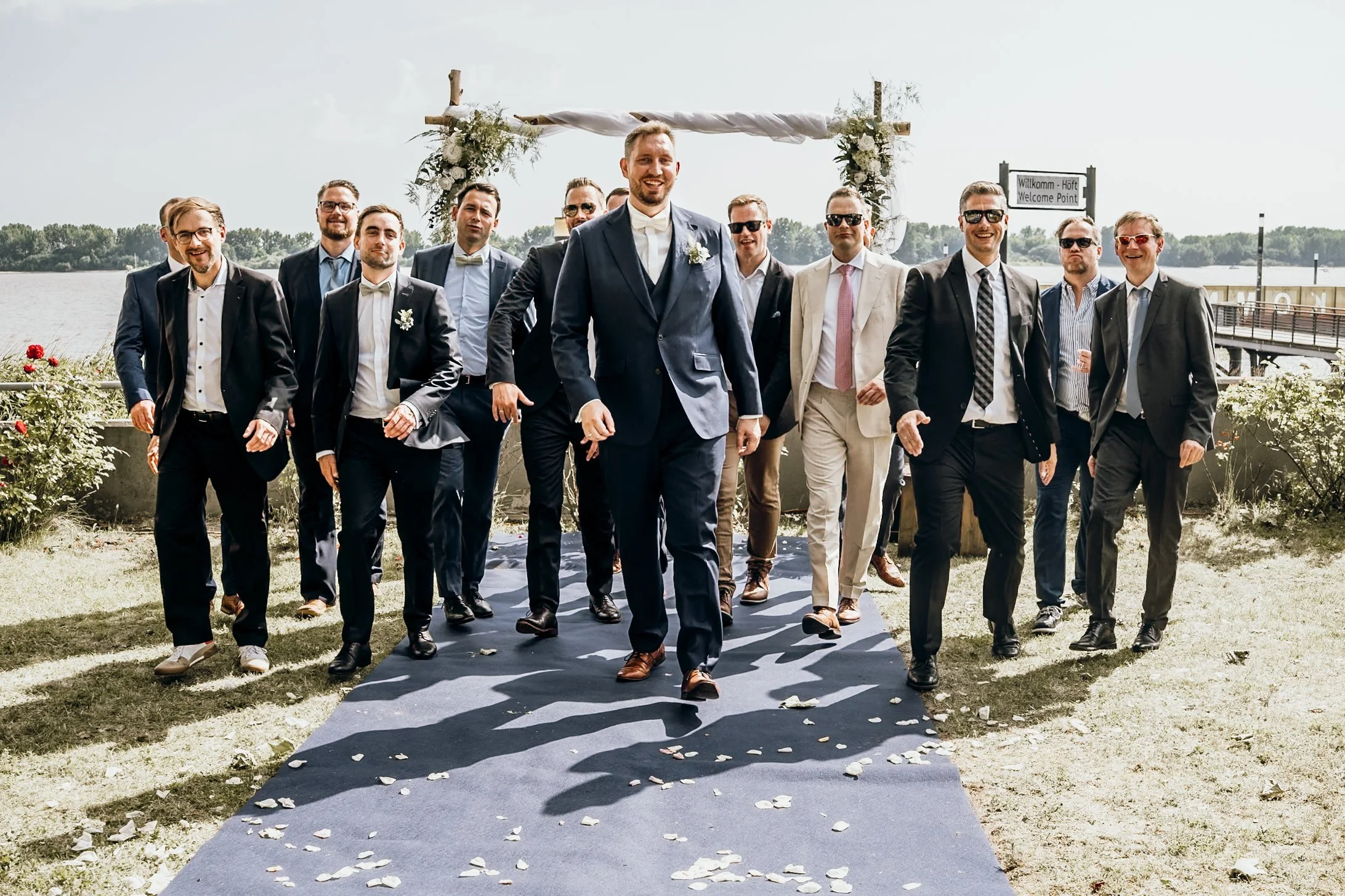 Hochzeit Das NEUE Schulauer Fährhaus Wedel: Michelle & Vincent, Hochzeitsreportage Bild 12 von Hochzeitsfotograf Serkan Can
