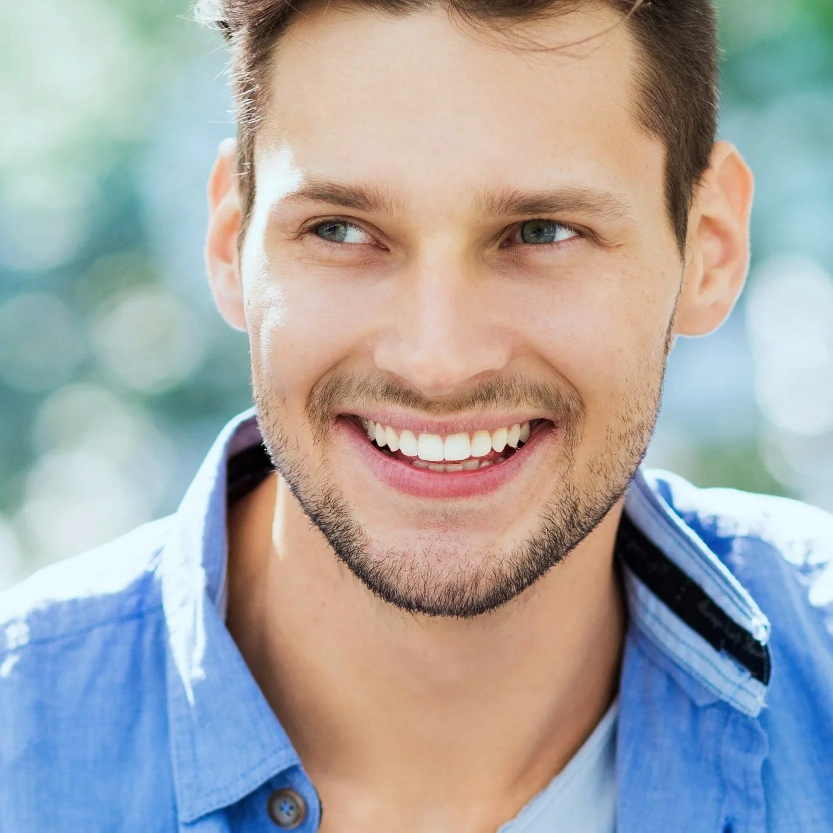 The Truth about Teeth Whitening Strips