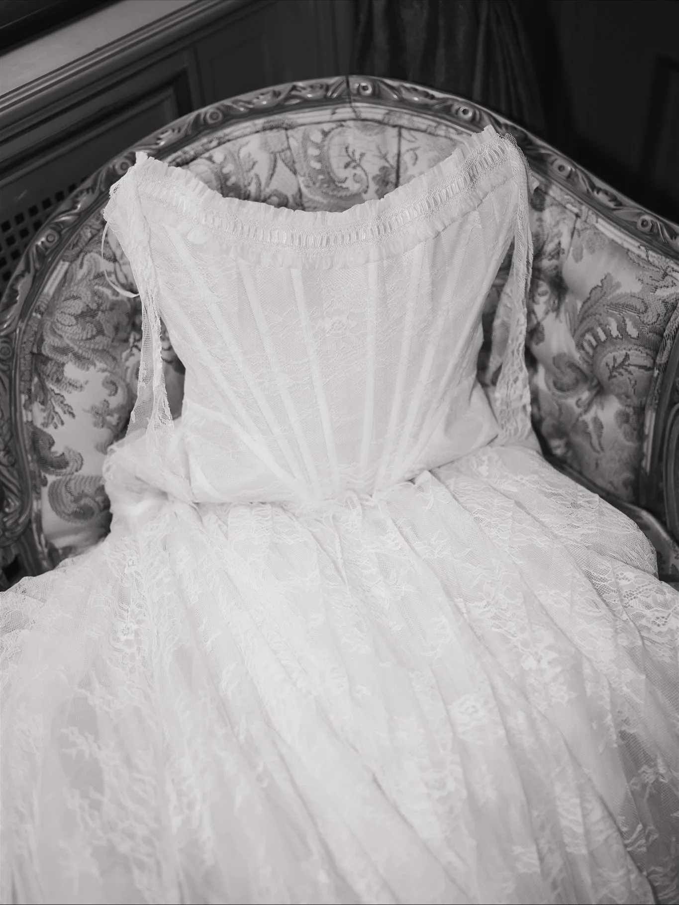 What if your wedding day felt like stepping into a story that was written a century before you ever arrived?

There&rsquo;s a certain kind of magic inside a historic estate such as Clairwood &mdash; the kind built into the woodwork and painted across