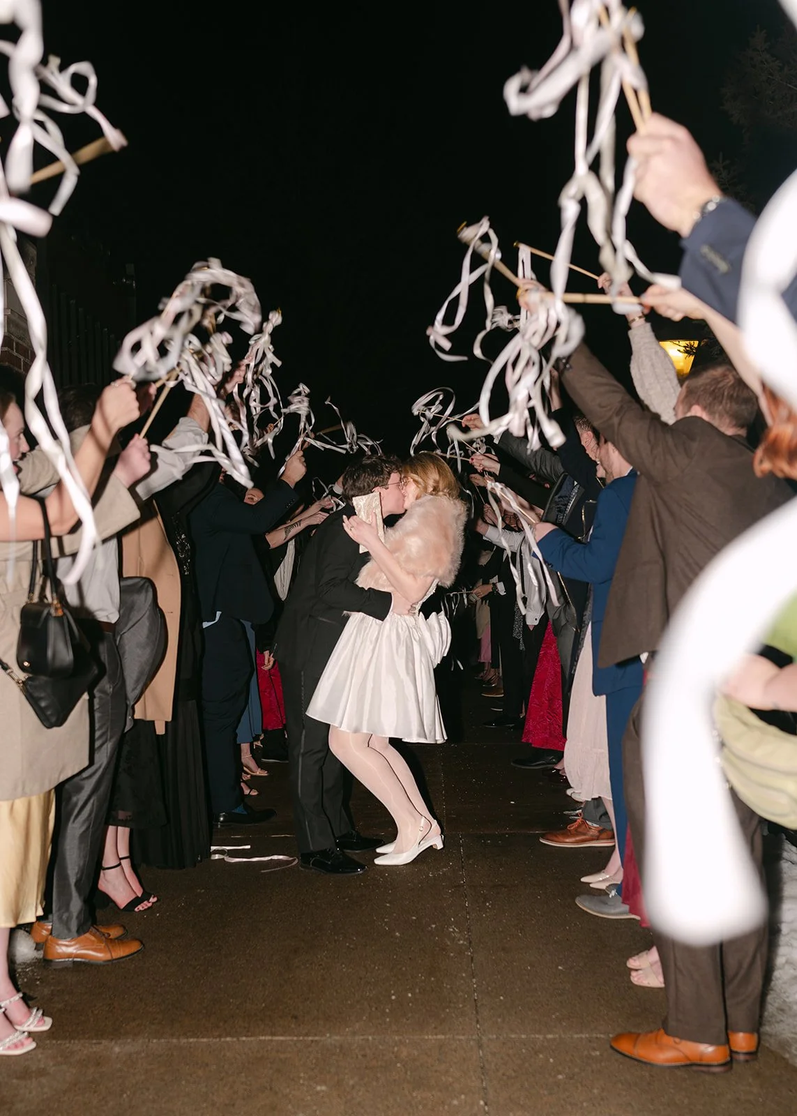 weddings-at-greenfield-village-eagle-tavern-reception-dancing-alaina-miller-photo (24).jpg