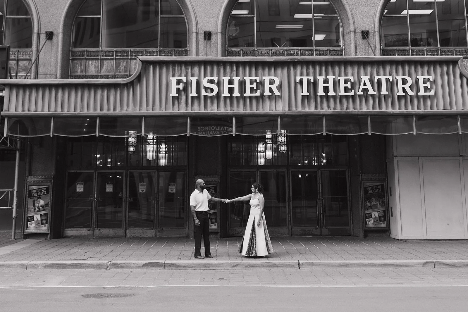 fisher-building-detroit-engagement-photos-alaina-miller-photography (6).jpg