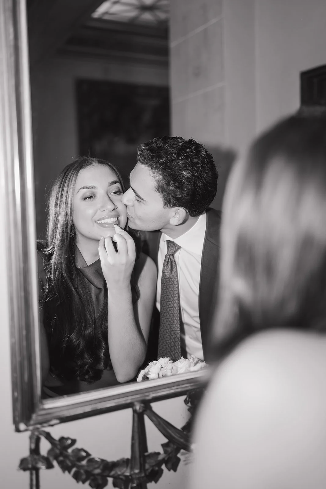 best-detroit-engagement-photo-locations-detroit-athletic-club-alaina-miller-photography-9226 (18).jpg