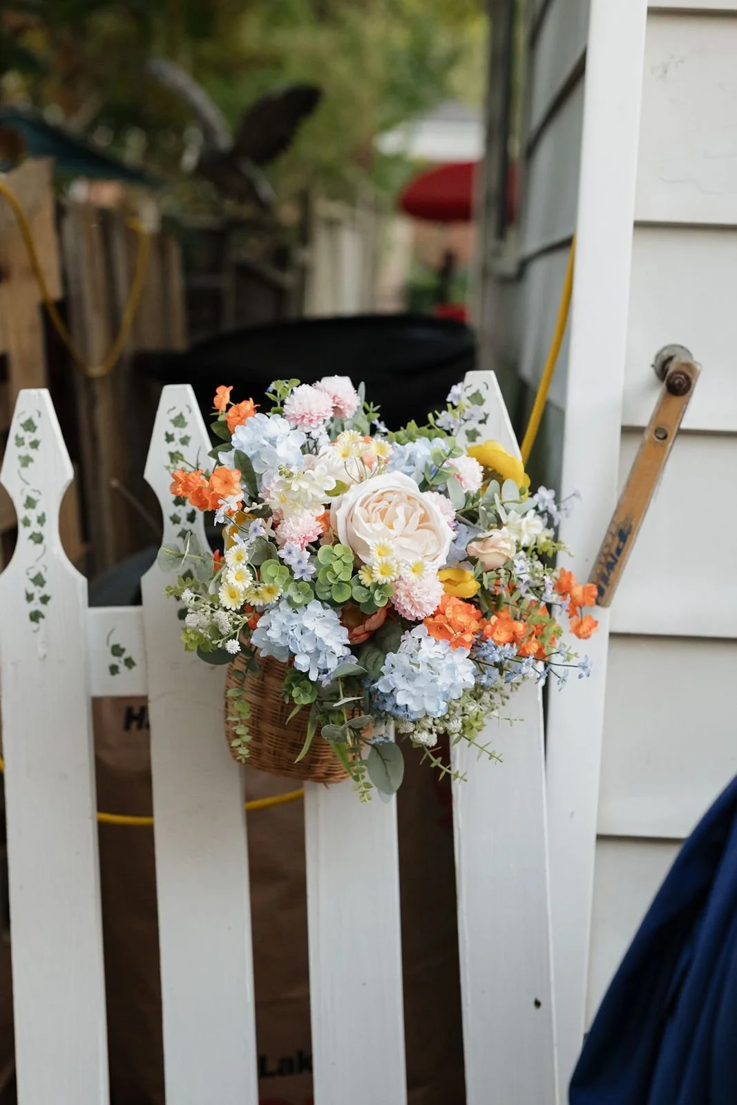 intimate-backyard-wedding91.jpg